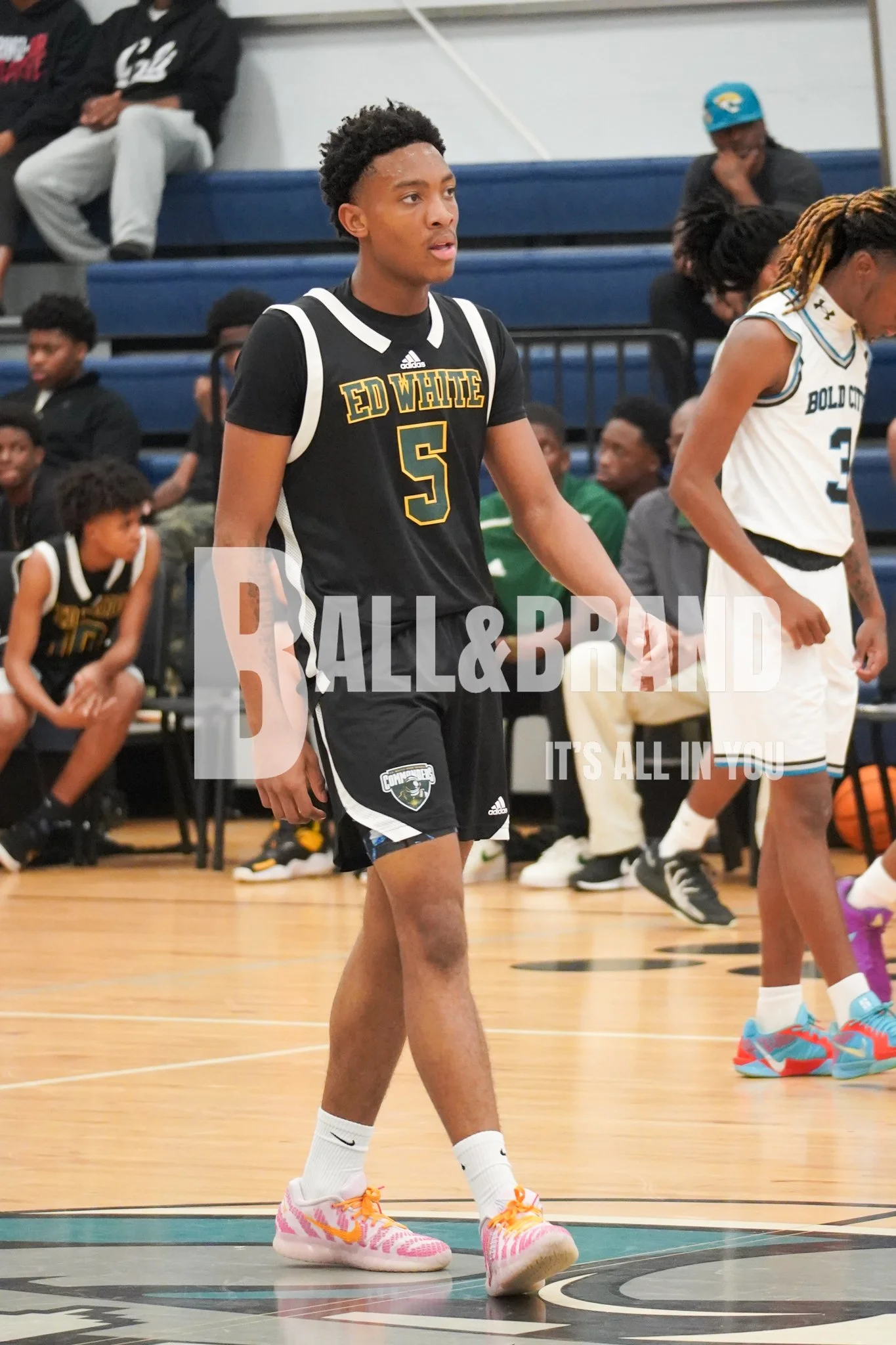 ED WHITE #5 BASKETBALL