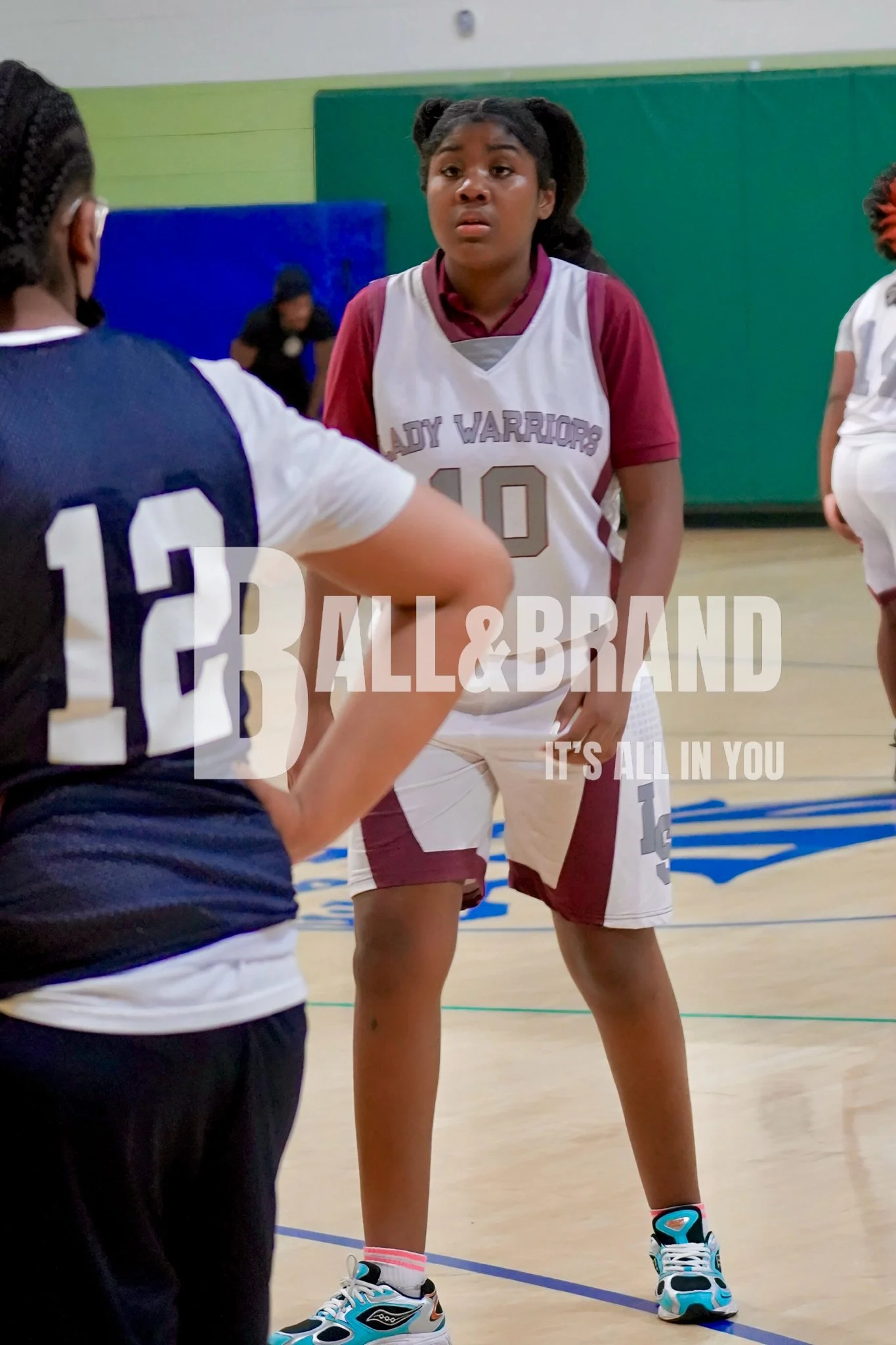 LAKESHORE #10 BASKETBALL