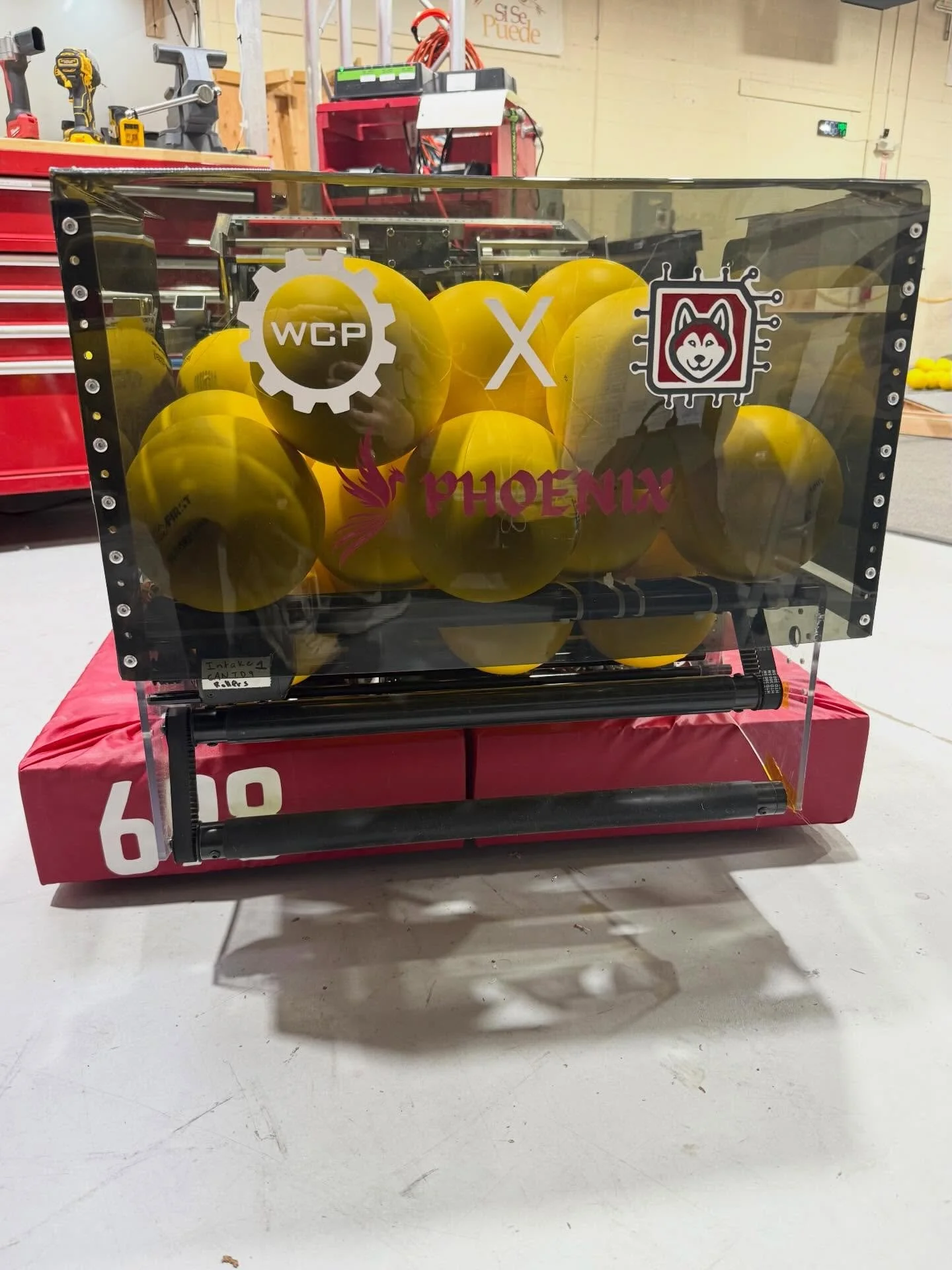 Introducing Hamilton Microbots&rsquo; Rebuilt 2026 Robot: Phoenix 🐦&zwj;🔥

A great thanks to @wcpllc 2026&rsquo;s CC for being a big inspiration for our bot!

#wcp #wcpcc #frc
