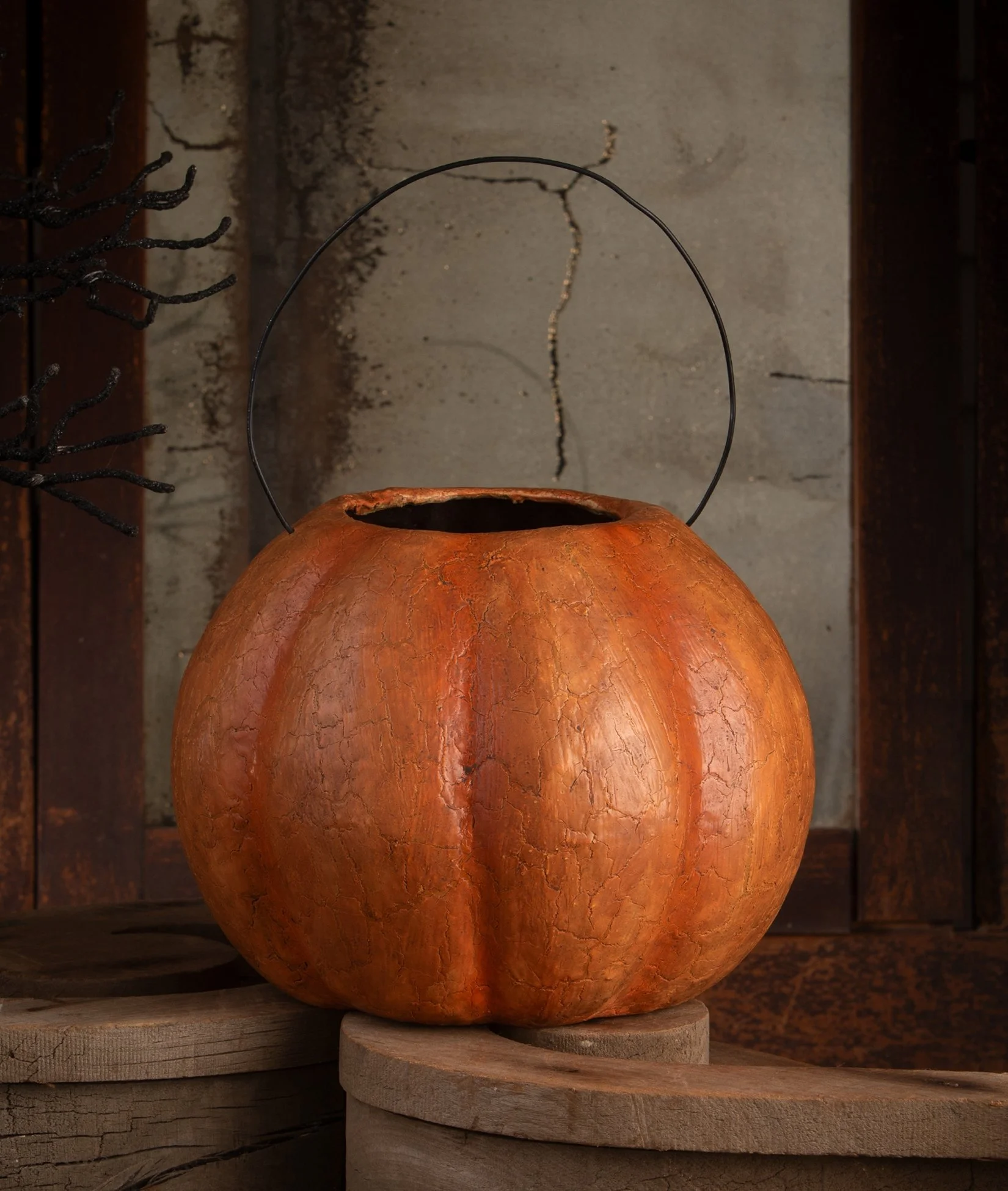BL-Vintage Pumpkin Bucket Large2.jpeg