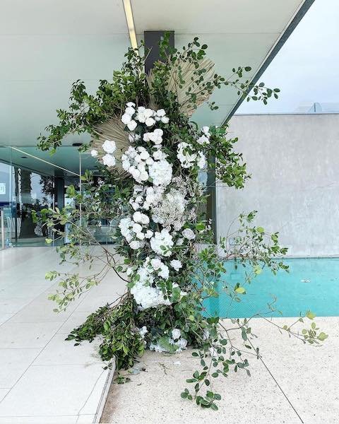 climbing floral - melbourne event floral.jpg