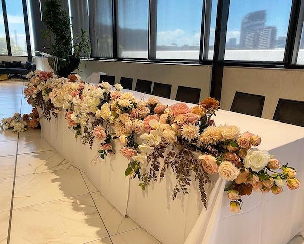 bridal table flowers for hire - melbourne event florals.jpg
