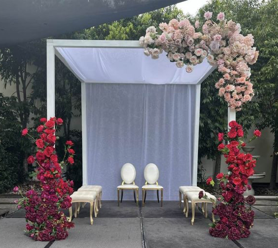 mandap 8 - melbourne event florals.png