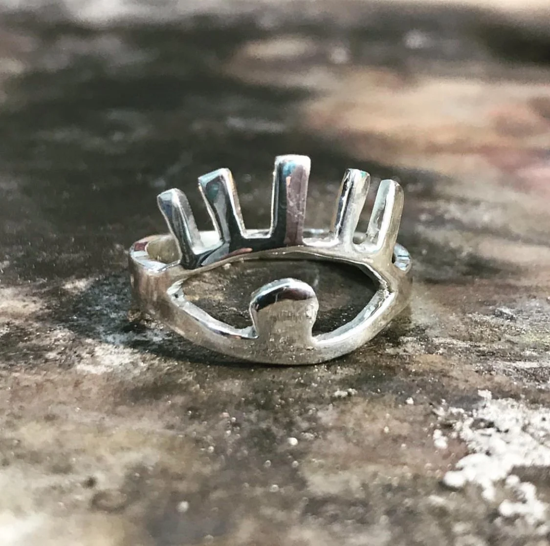 Anillo de plata con forma de ojo
