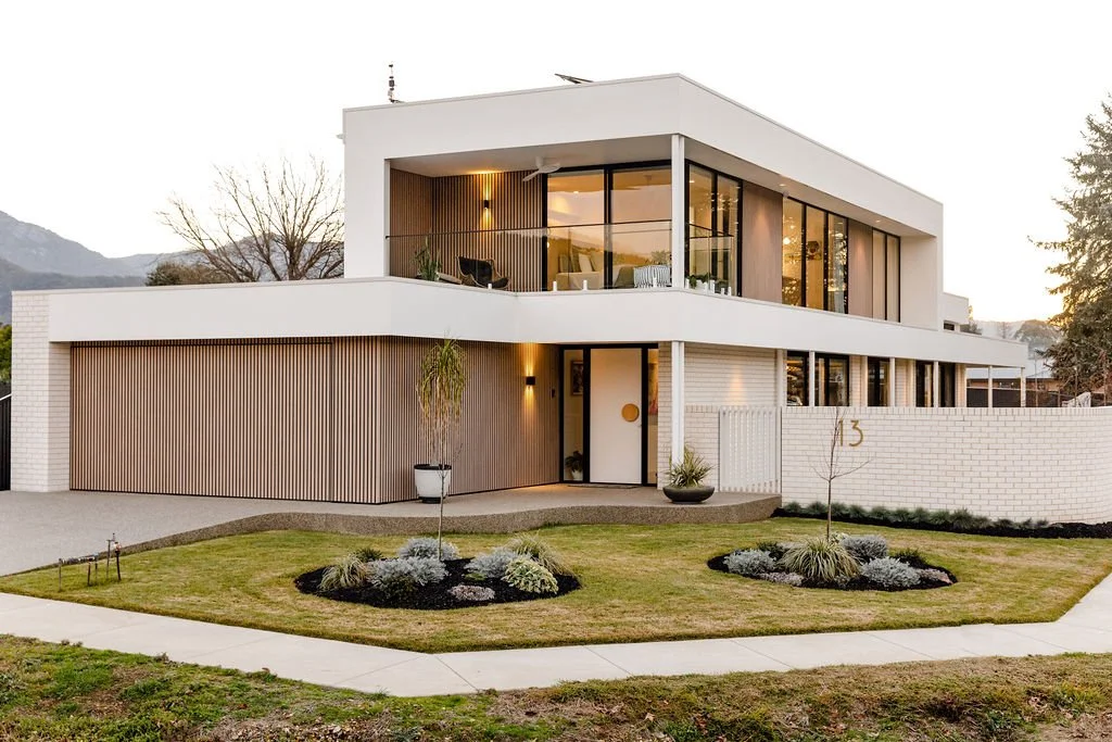 J Build | Custom Homes &amp; Renovations