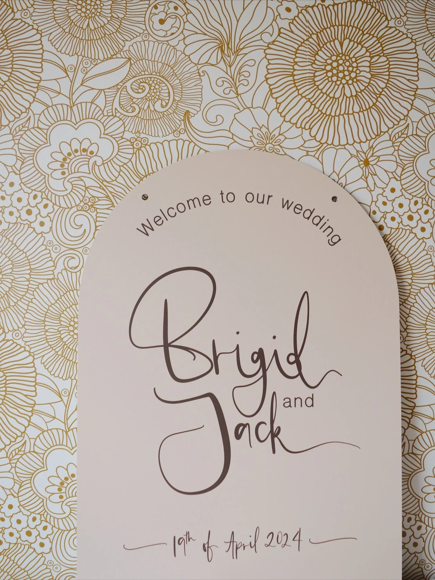 Throwback to the studio content of Kelsea and James on the day stationery