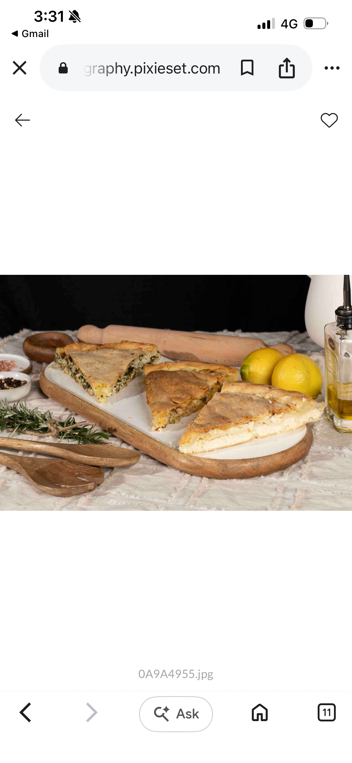 greek pastries, tiropita, kotopita, spanakopita.