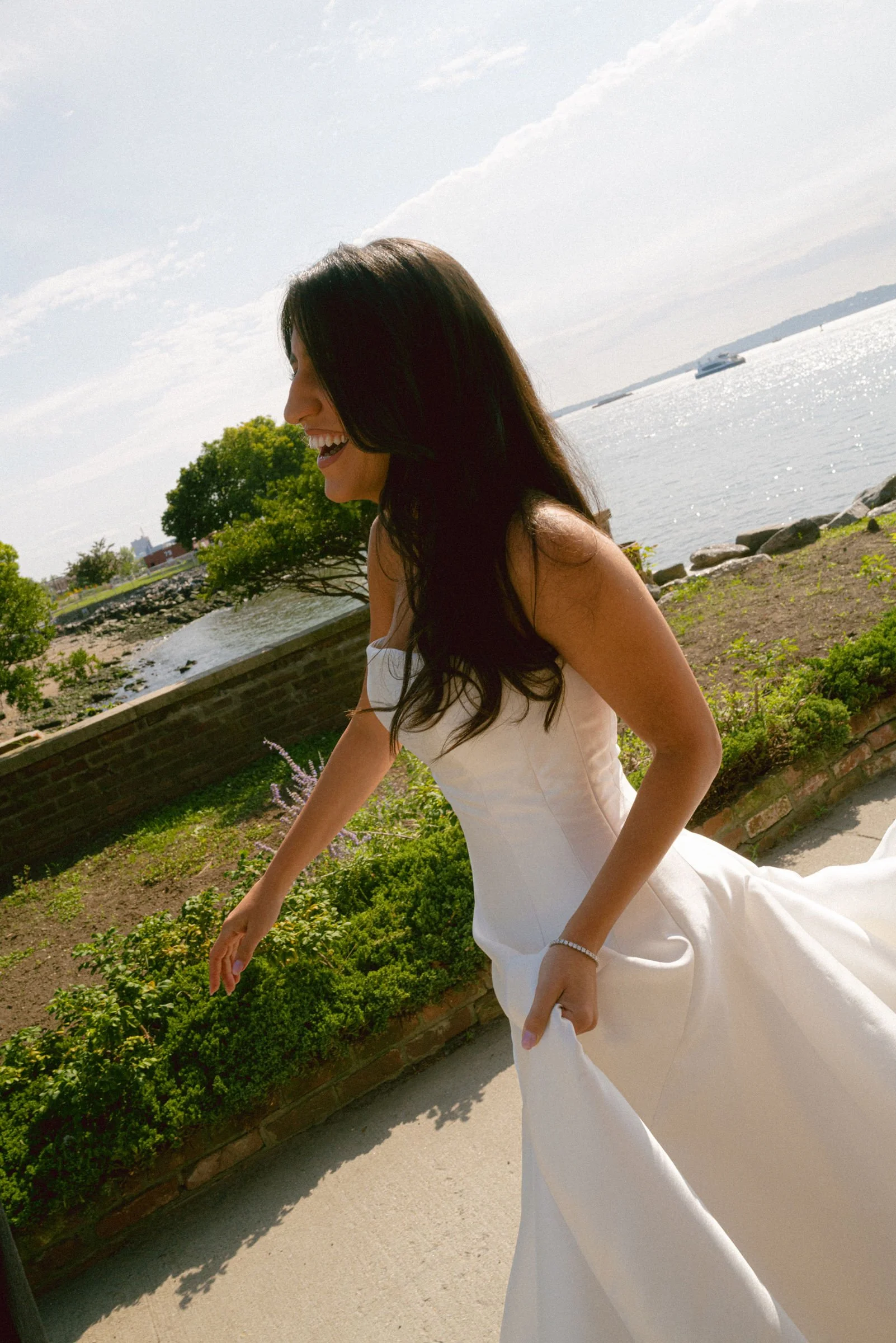 CaroleAlex-StephGBishop-Sneak-025-1181463.jpg