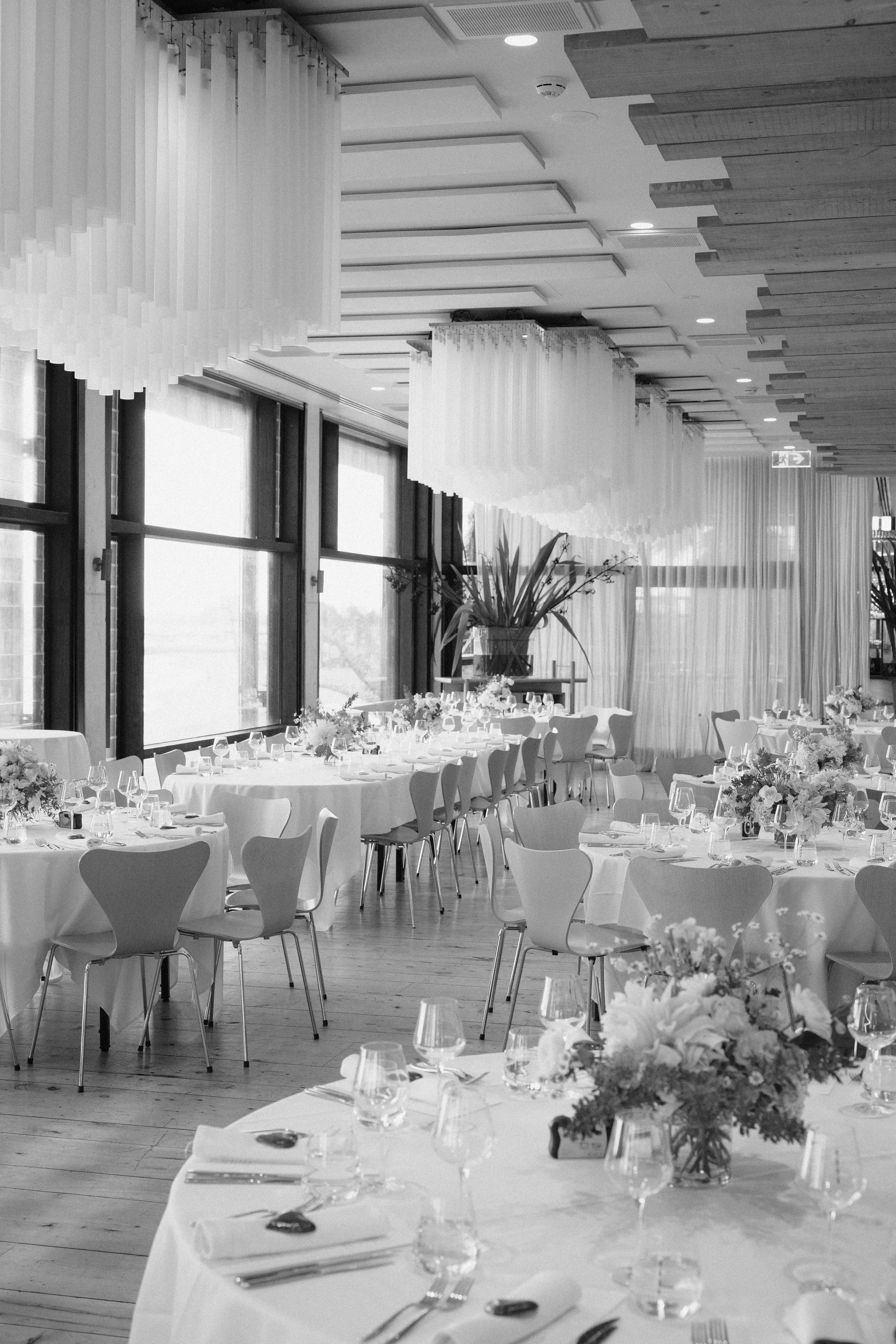 Jo&PaulWedding_B&W-16.jpg