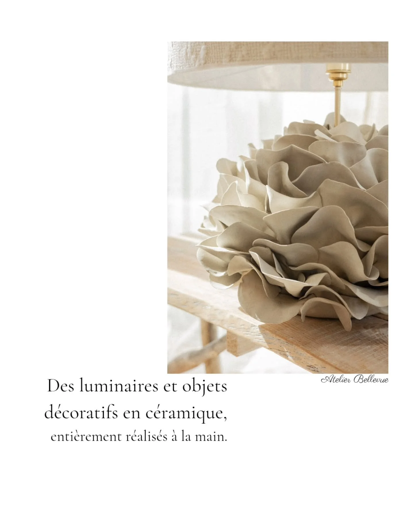 Je dessine, puis je r&eacute;alise chacune de mes lampes en c&eacute;ramique, &agrave; la main. 🫴🏻

J&rsquo;ai &agrave; c&oelig;ur de cr&eacute;er des pi&egrave;ces belles et durables, pens&eacute;es pour traverser le temps et trouver naturellement
