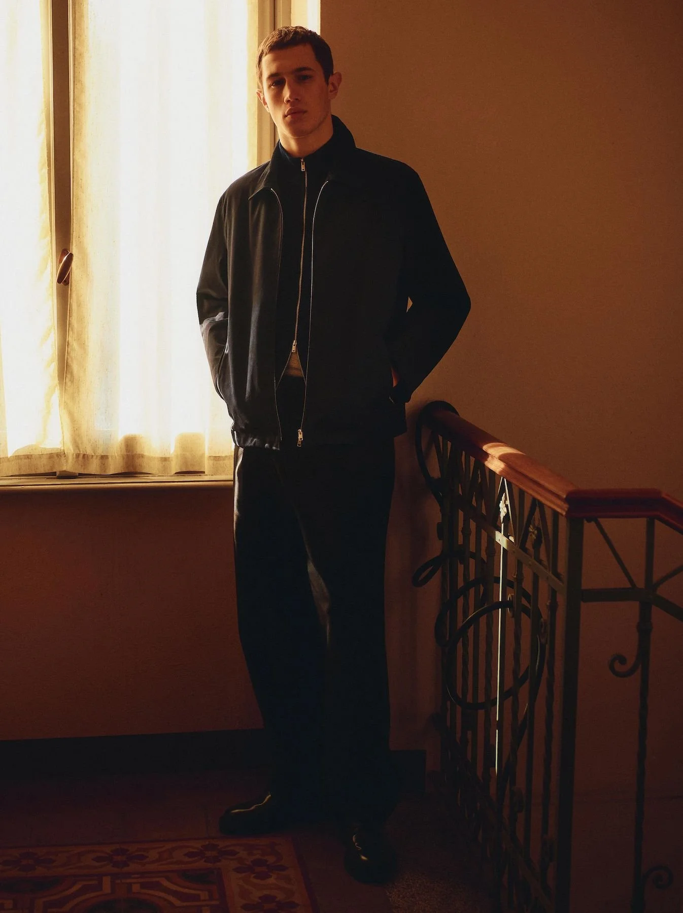 8-achille-genet-fw25-massimo-dutti.jpg