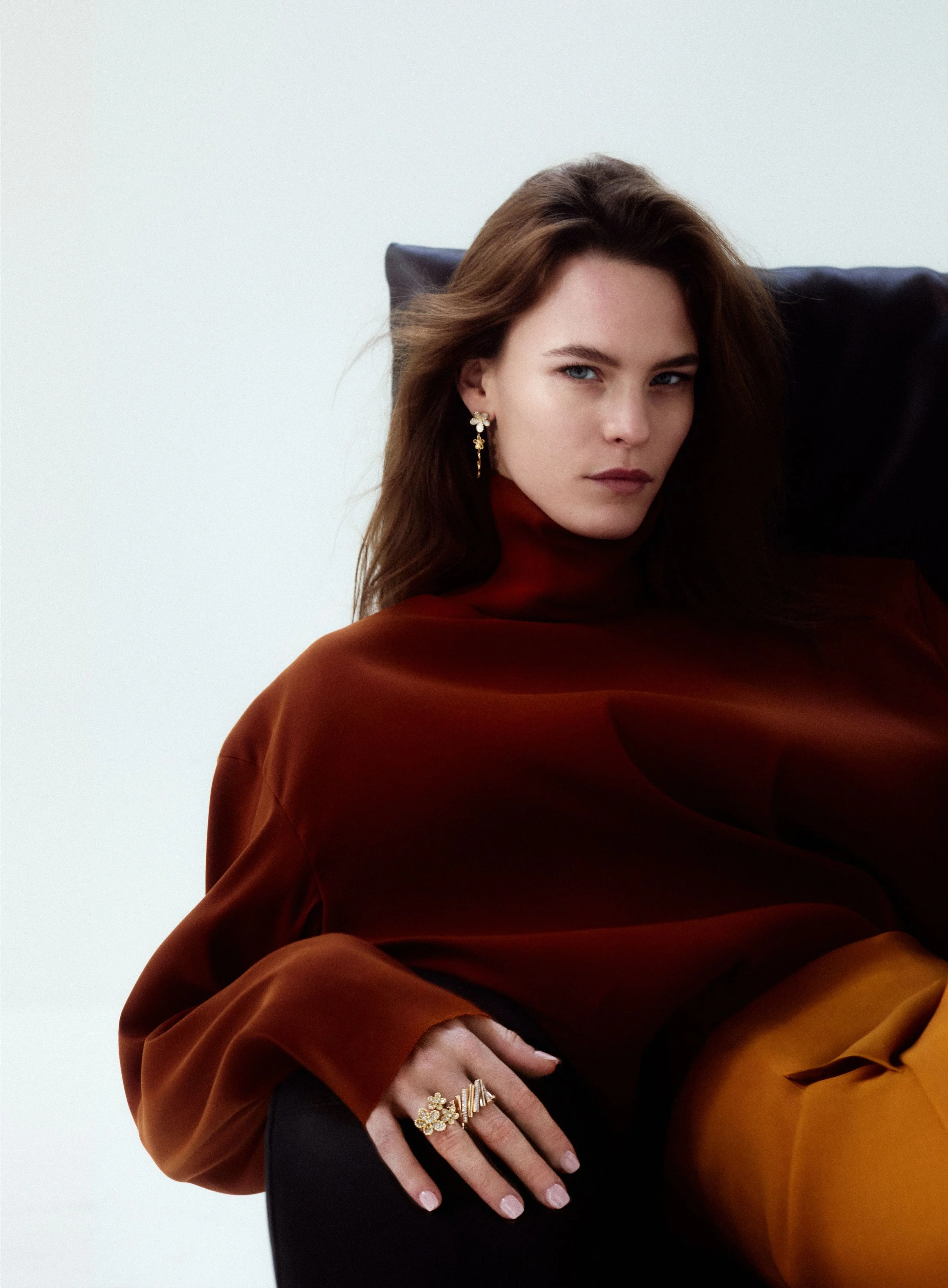1-coline-leclere-2601-vanity-fair-ph-xavier-gordo-st-valentina-di-pinto.jpg