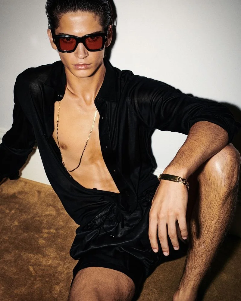 3-rayan-schwesig-2404-tom-ford-menswear-ss24-ph-ferry-van-der-nat.jpg