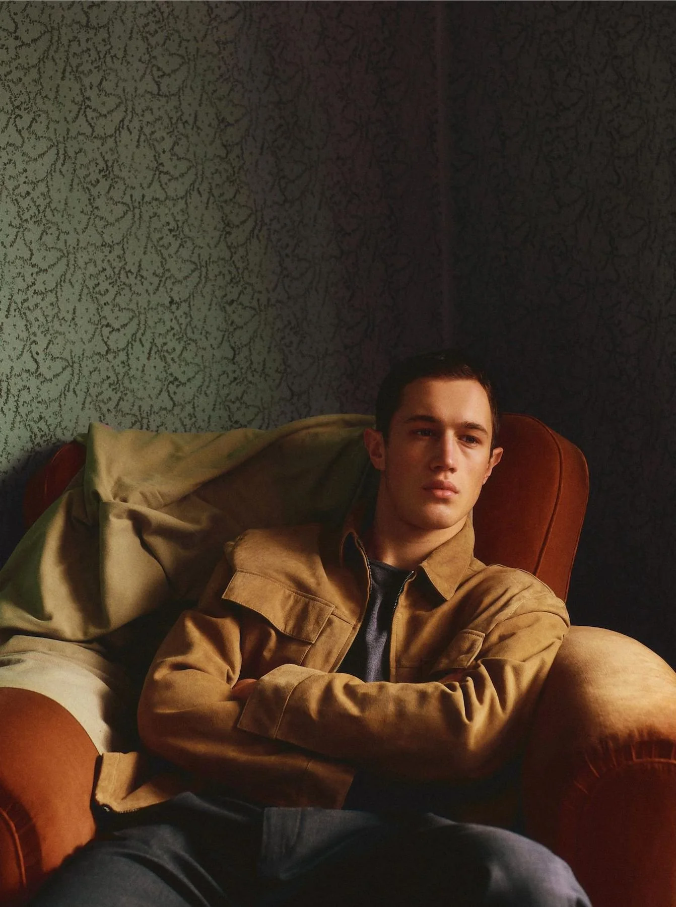 6-achille-genet-fw25-massimo-dutti.jpg
