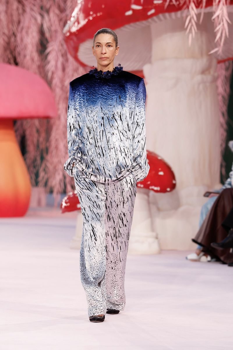 2-venus-ss26-chanel-couture.jpg