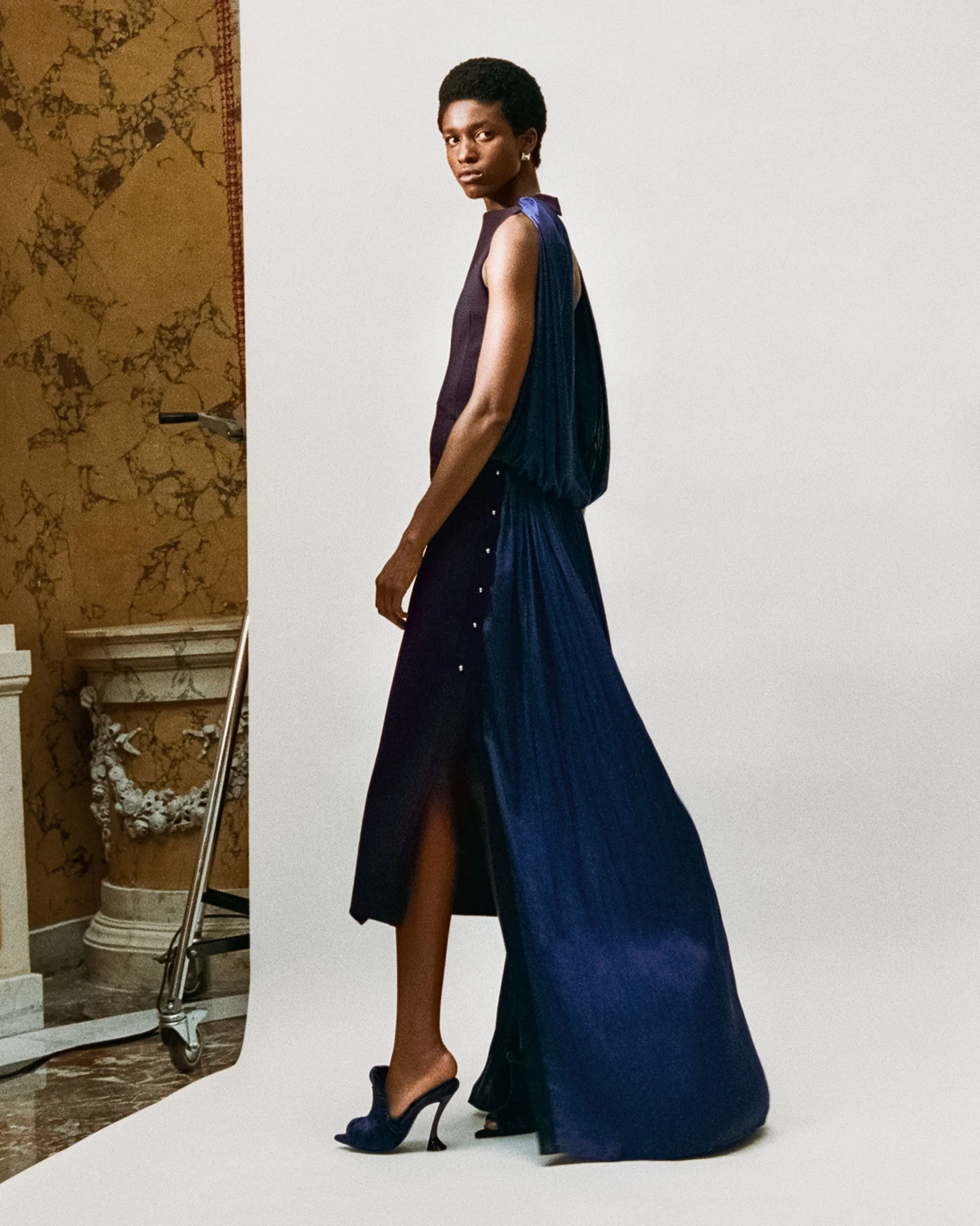 4-kathia-nseke-lanvin-spring-2027-ph-laura-marie-cieplik-st-leopold-duchemin.jpg