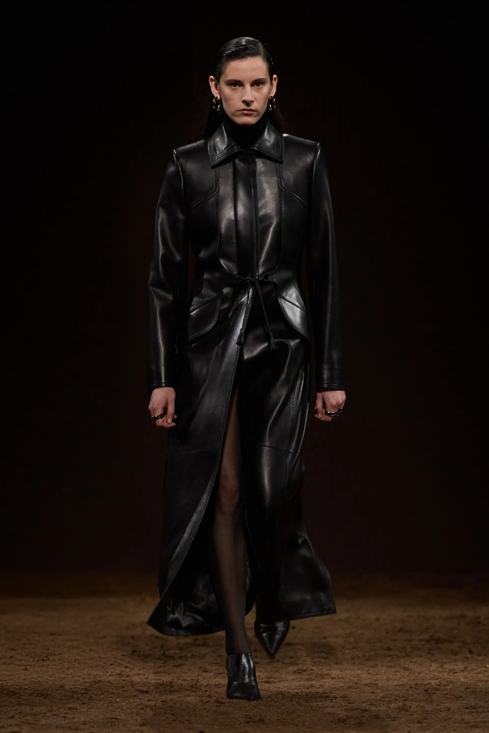 00018-hermes-fall-2025-ready-to-wear-credit-gorunway.jpg.webp