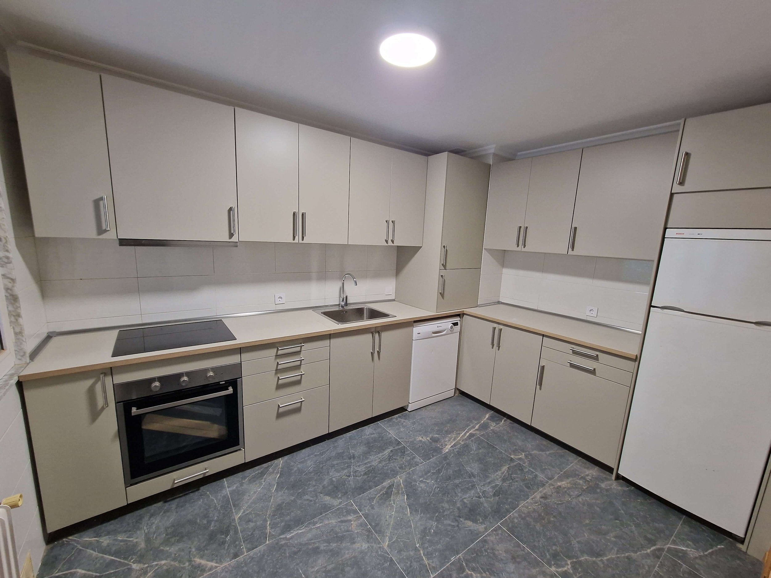 Reformamos tu hogar con garantía y contratos claros.