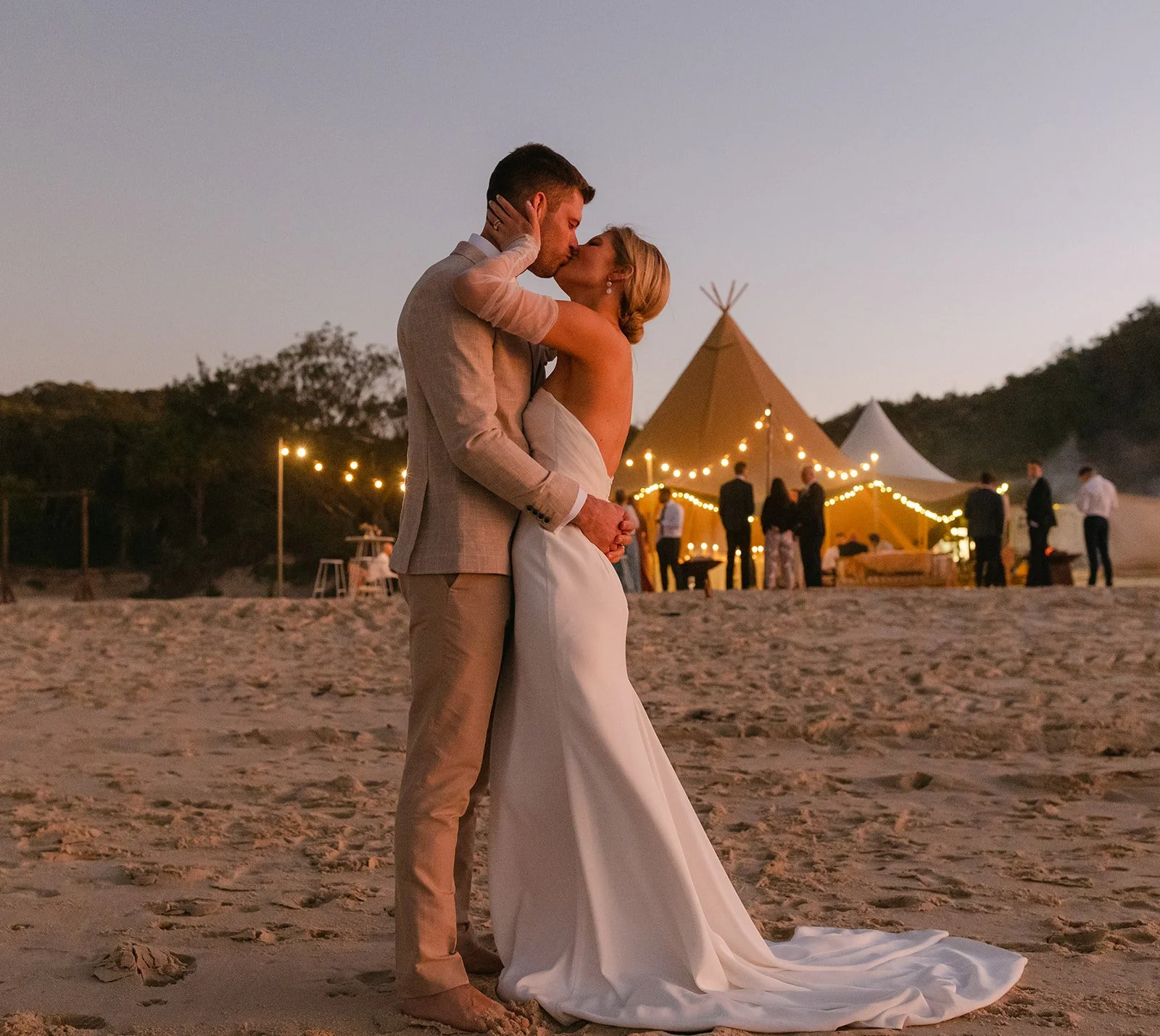 Copy of Eleanor & Michael-937.jpg