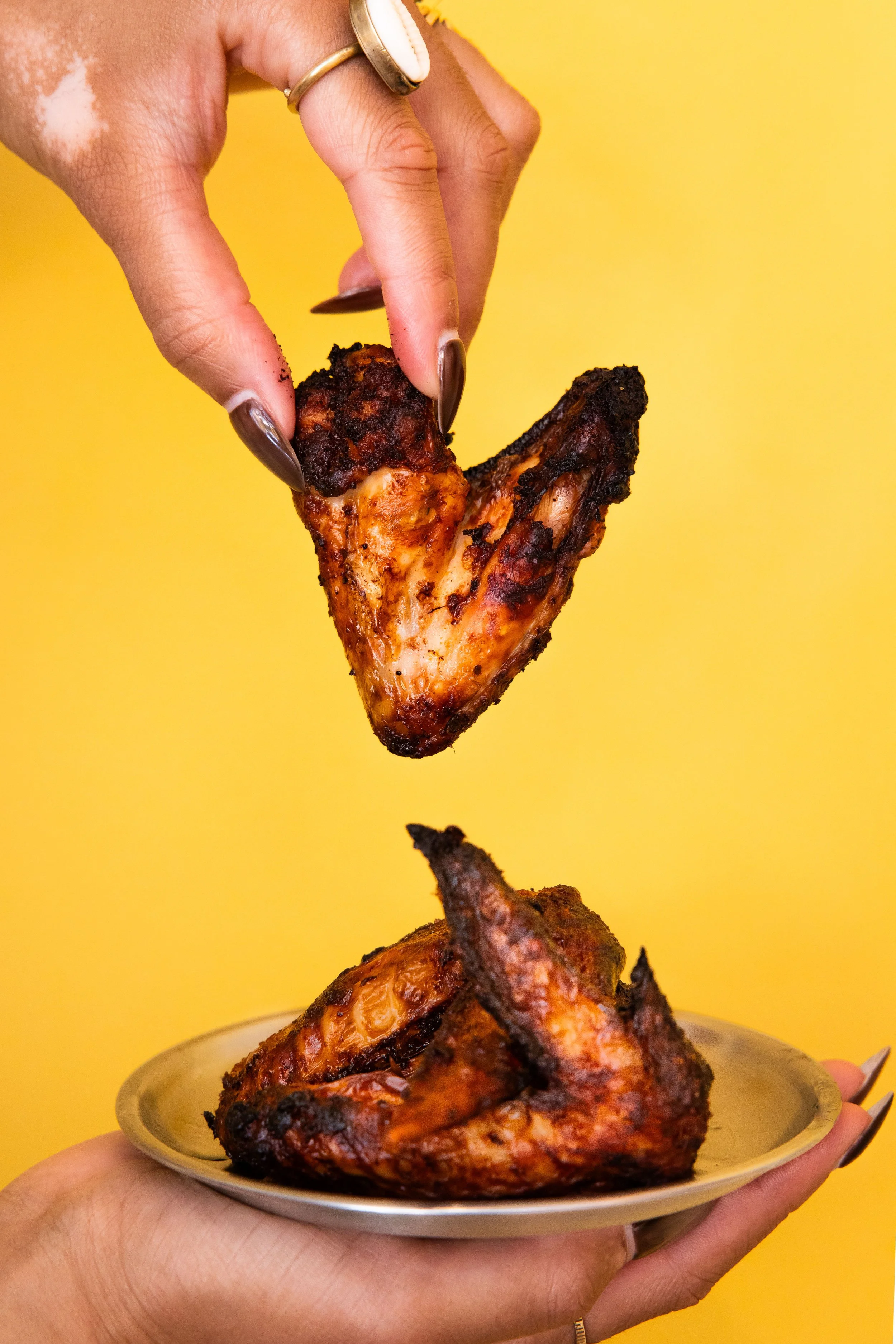 Teranga Wings de DKR, ailes de poulet marinées et grillées