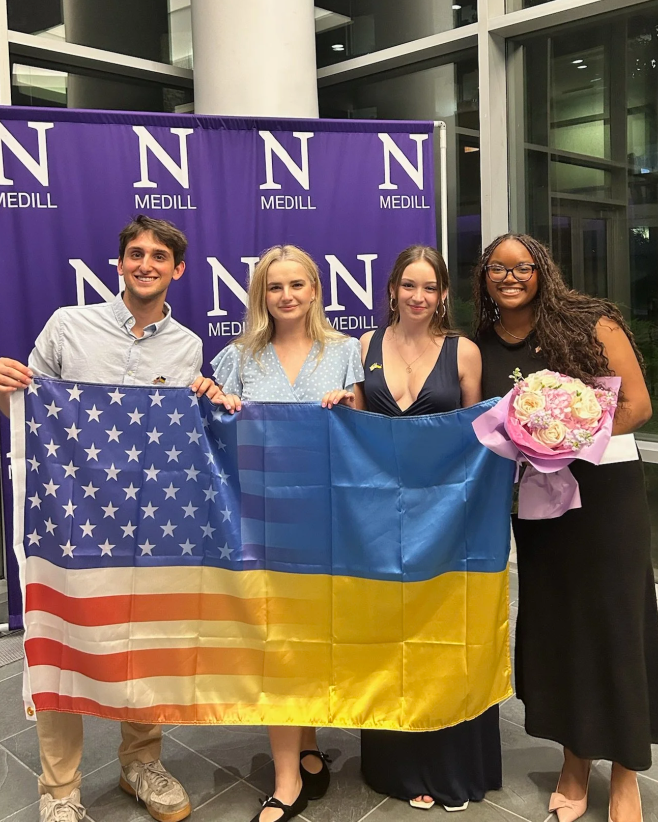 ukranian+flag+w%3A+american+pic.png