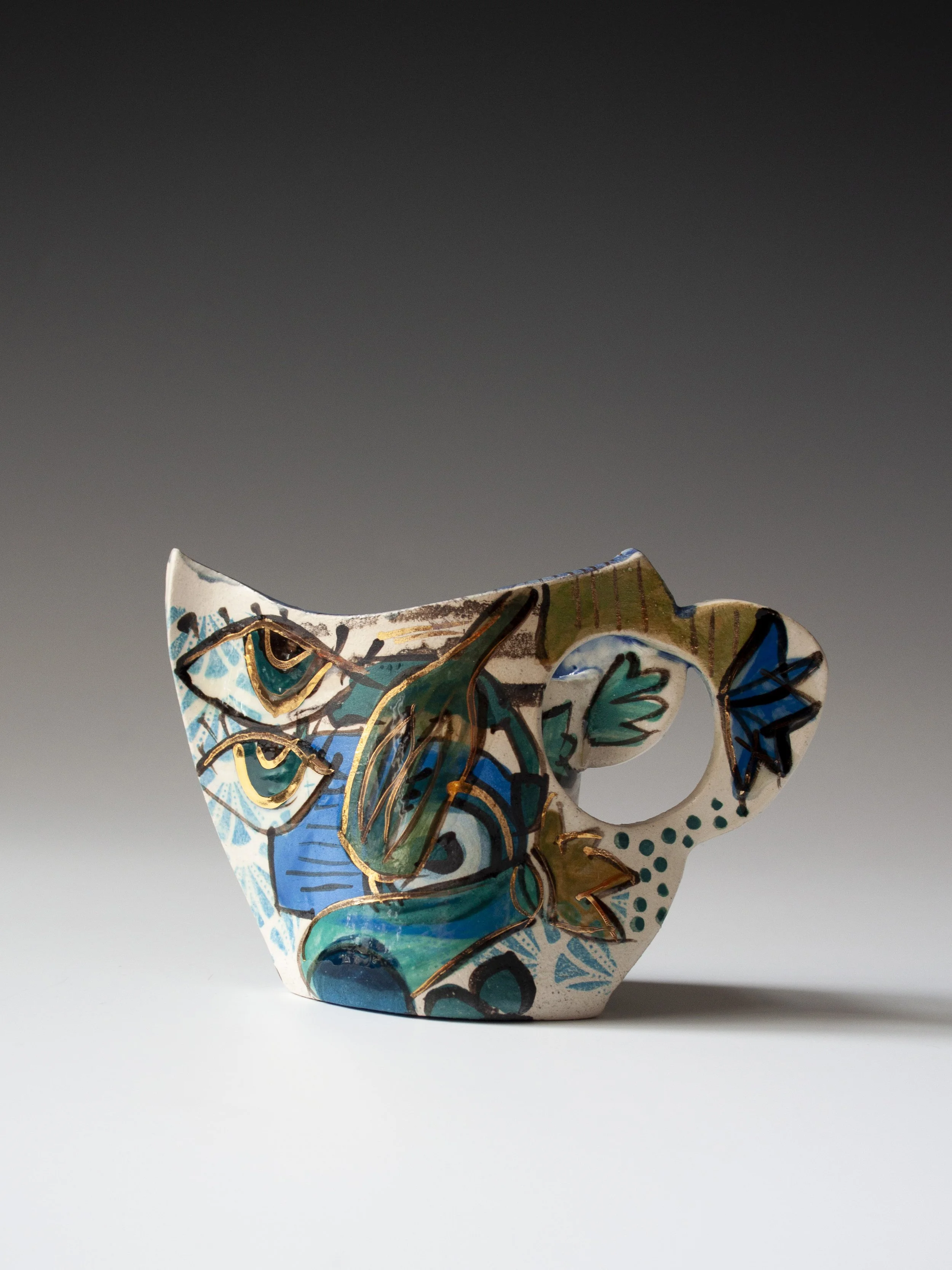 Table Manners Small Sculpture: 2 Eyes Cup Form