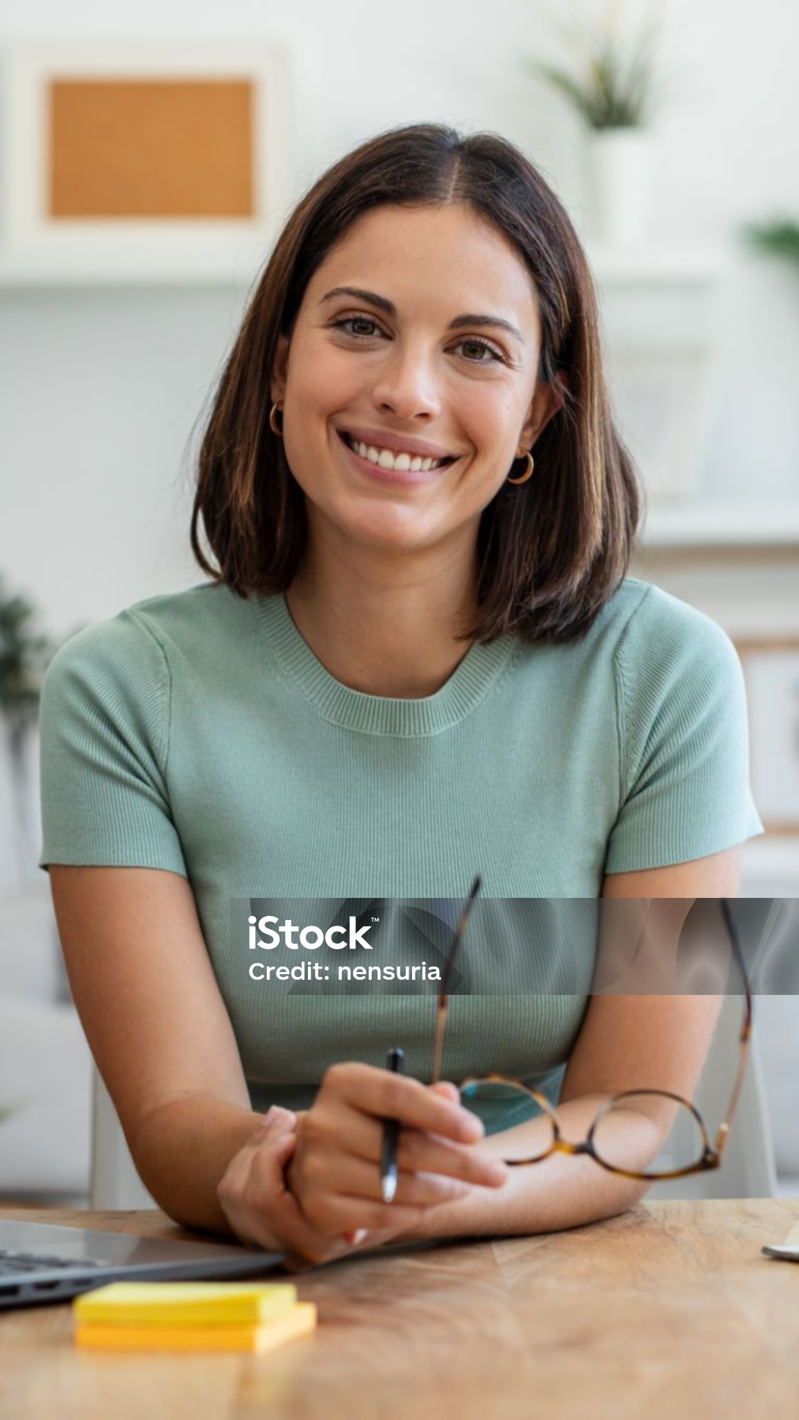 istockphoto-1911998428-1152x2048-modified.jpeg