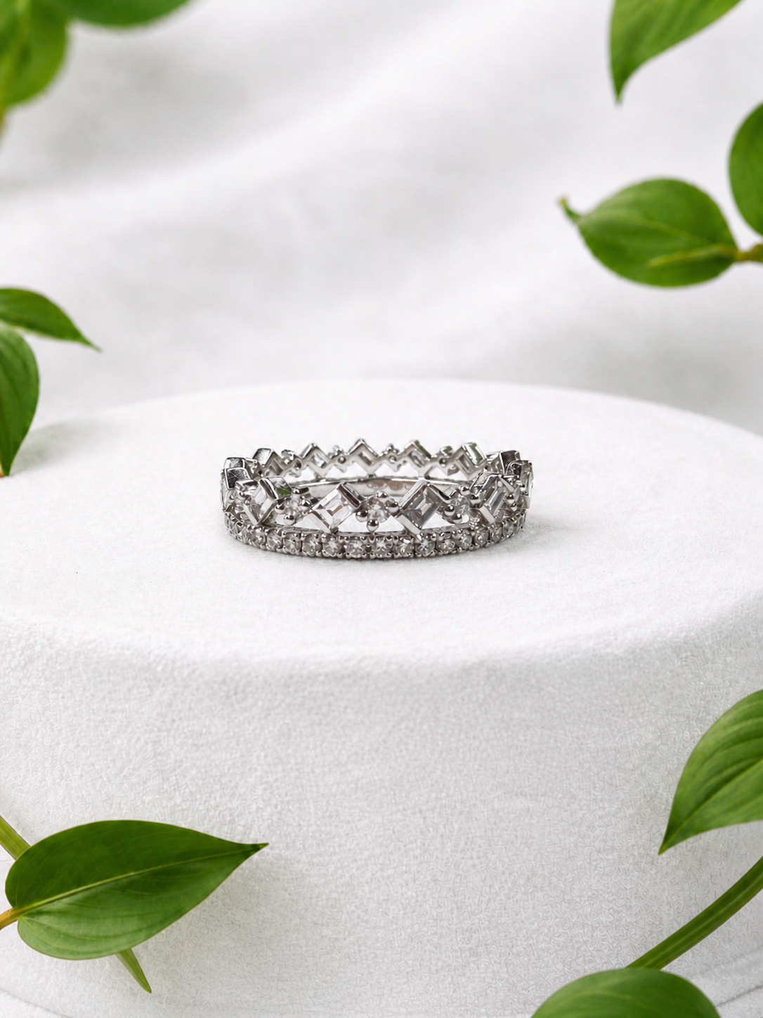 18K Gold Baguette and Round Diamond Stackable Ring