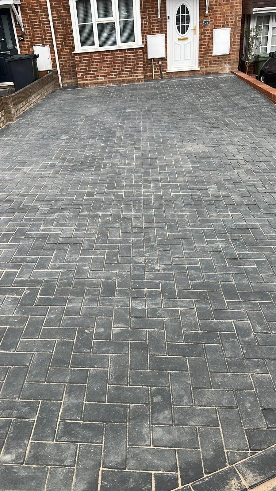 WhatsApp Image 2025-11-20 at 22.40.29 (4).jpeg