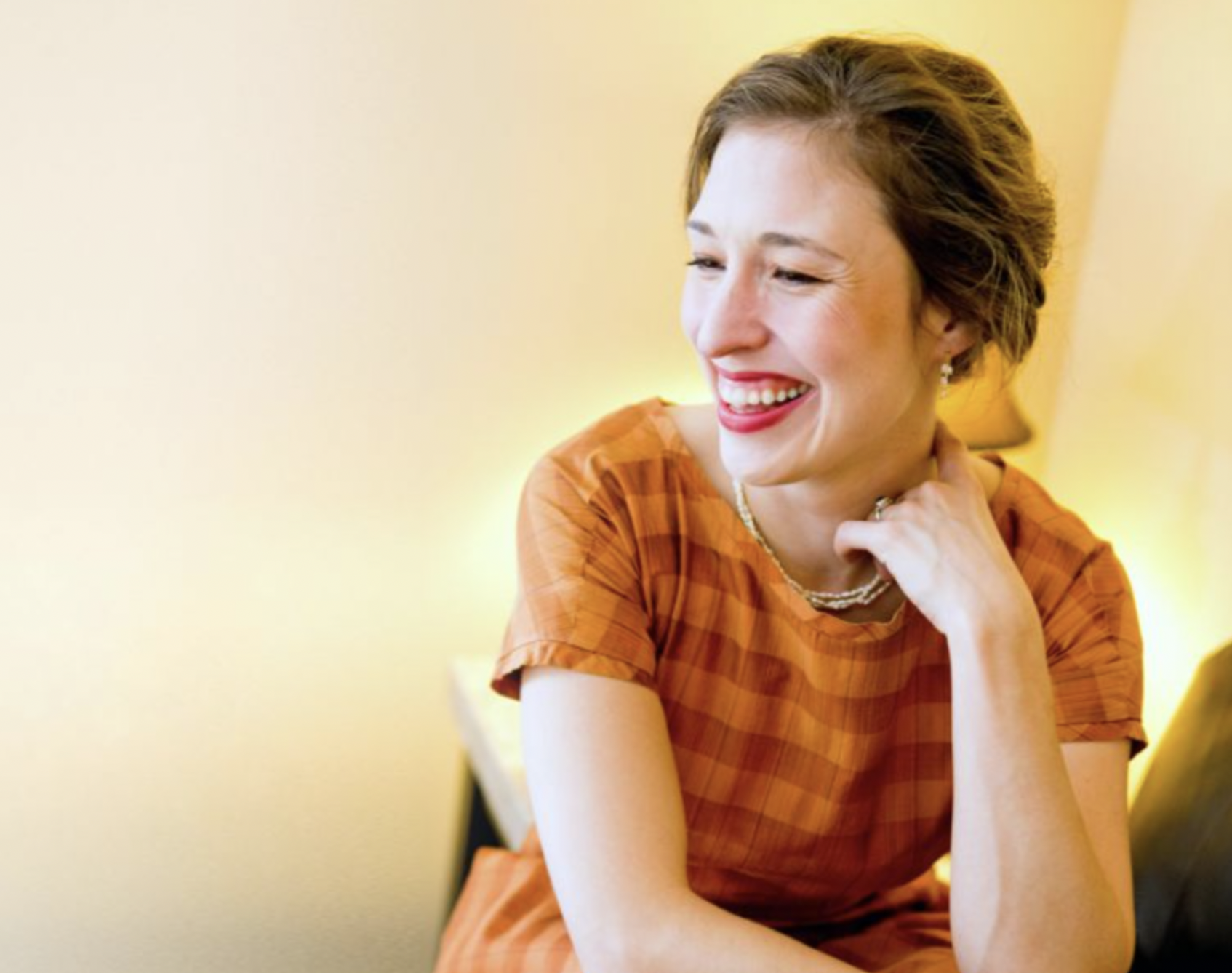 Dr. Kent's Art Pro Clinic- Forging an Artist's Identity in a Pluralist Market