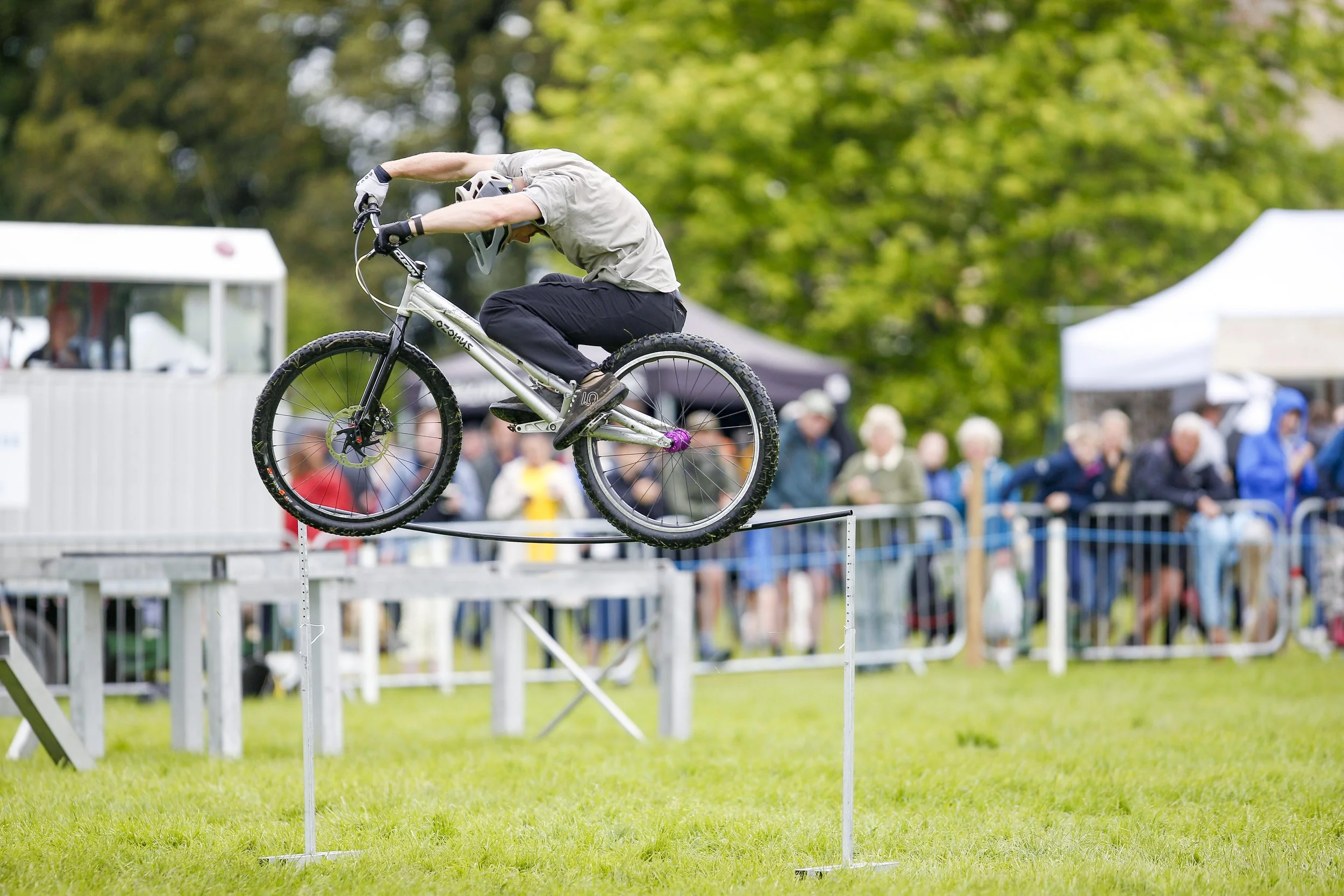 Bike stunt show (main ring) 2.jpg