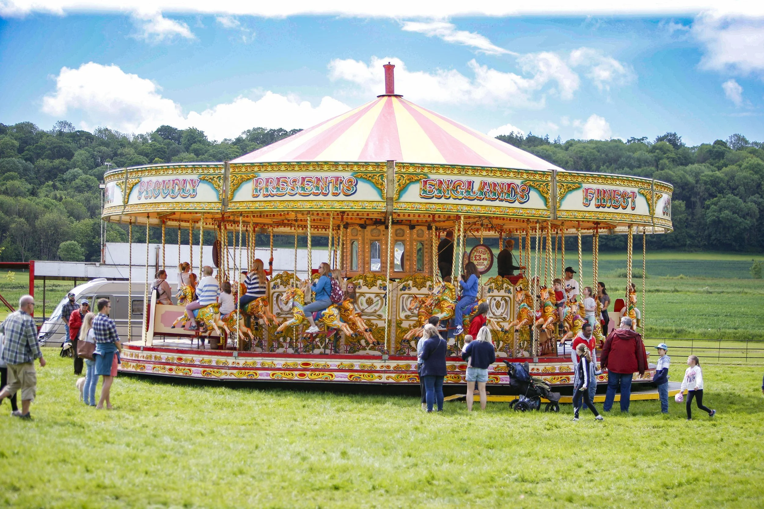 Carousel ...The Golden Gallopers.jpg