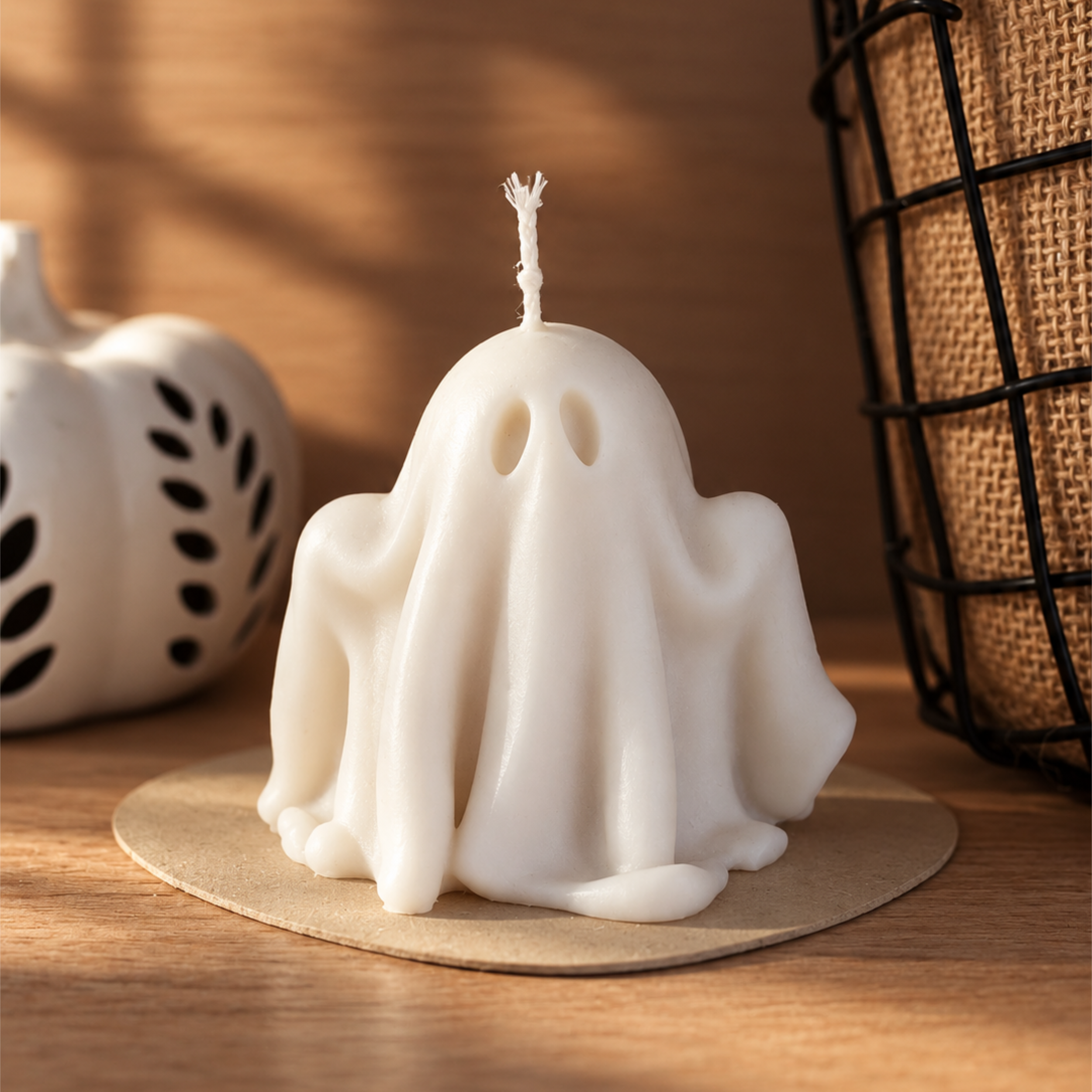 BOO