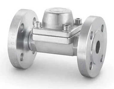 Purgador bimetálico con conexión brida para la extracción de condensados en sistemas de vapor. Aplicable en tuberías e intercambiadores de calor industriales.