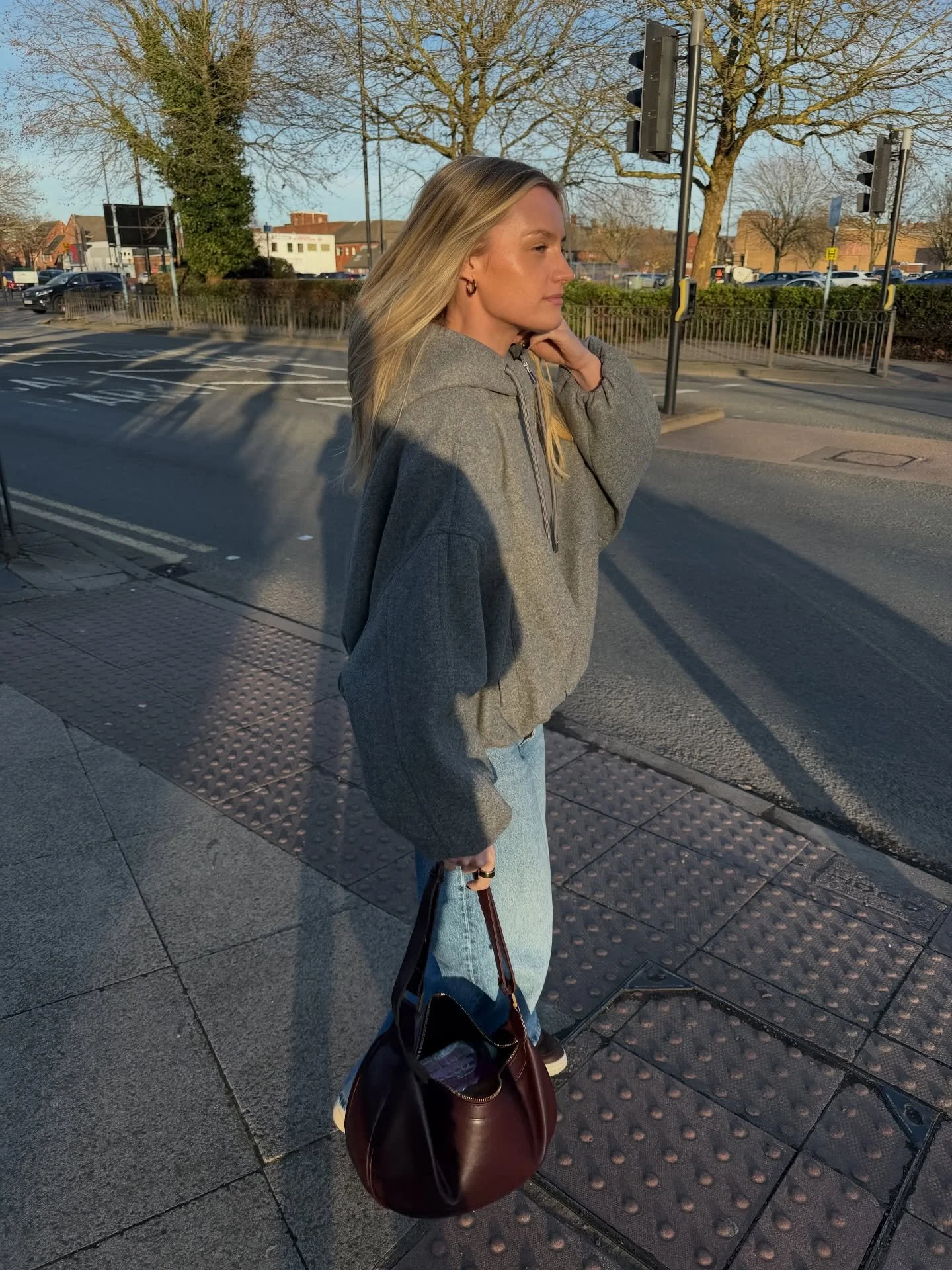 Errands and car wash.

#errands #dailyvlog #adulting #dailylife #ootd