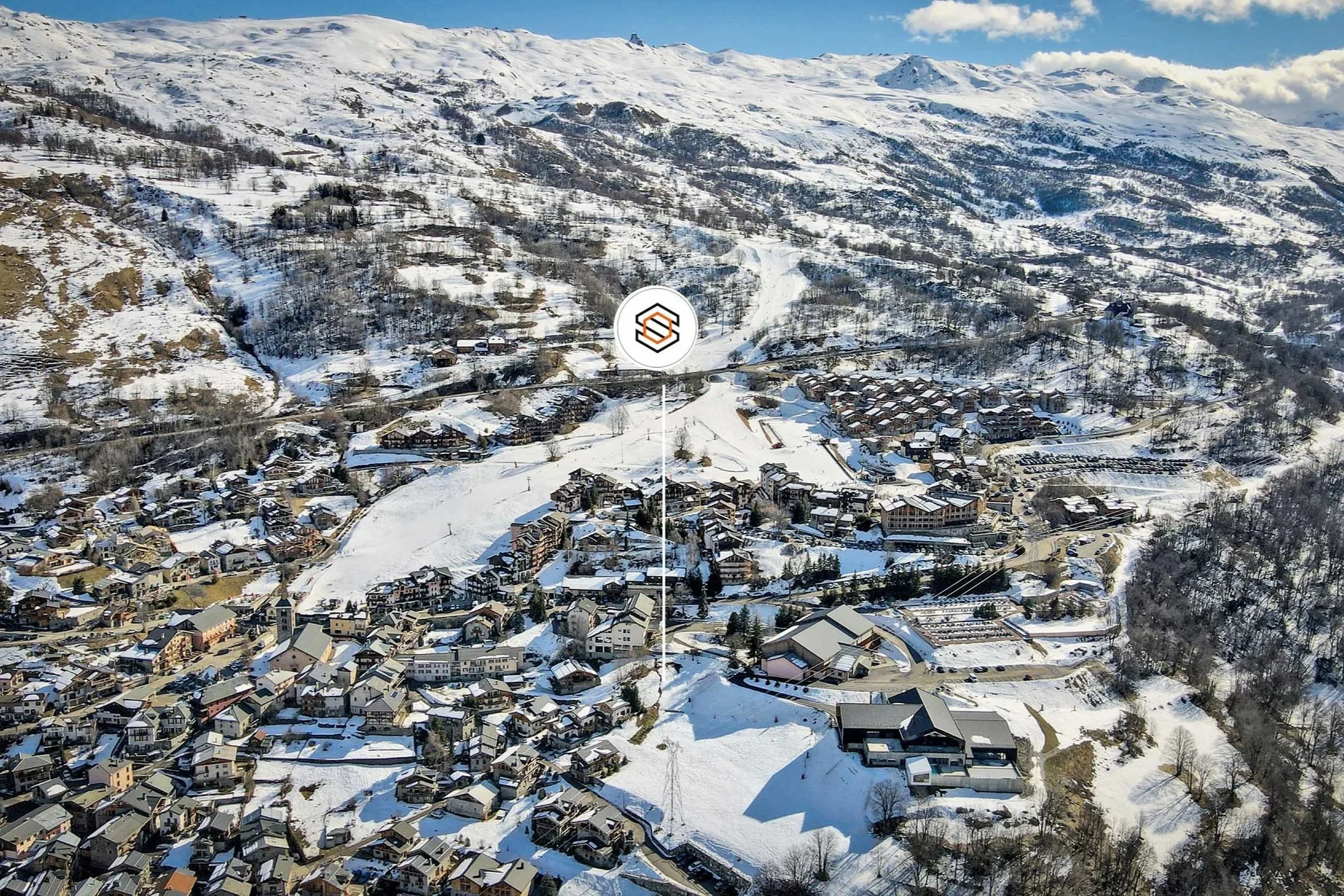 Emplacement du chalet à vendre à Saint-Martin-de-Belleville, à proximité du village et des pistes du domaine des 3 Vallées – HOME SUMMIT