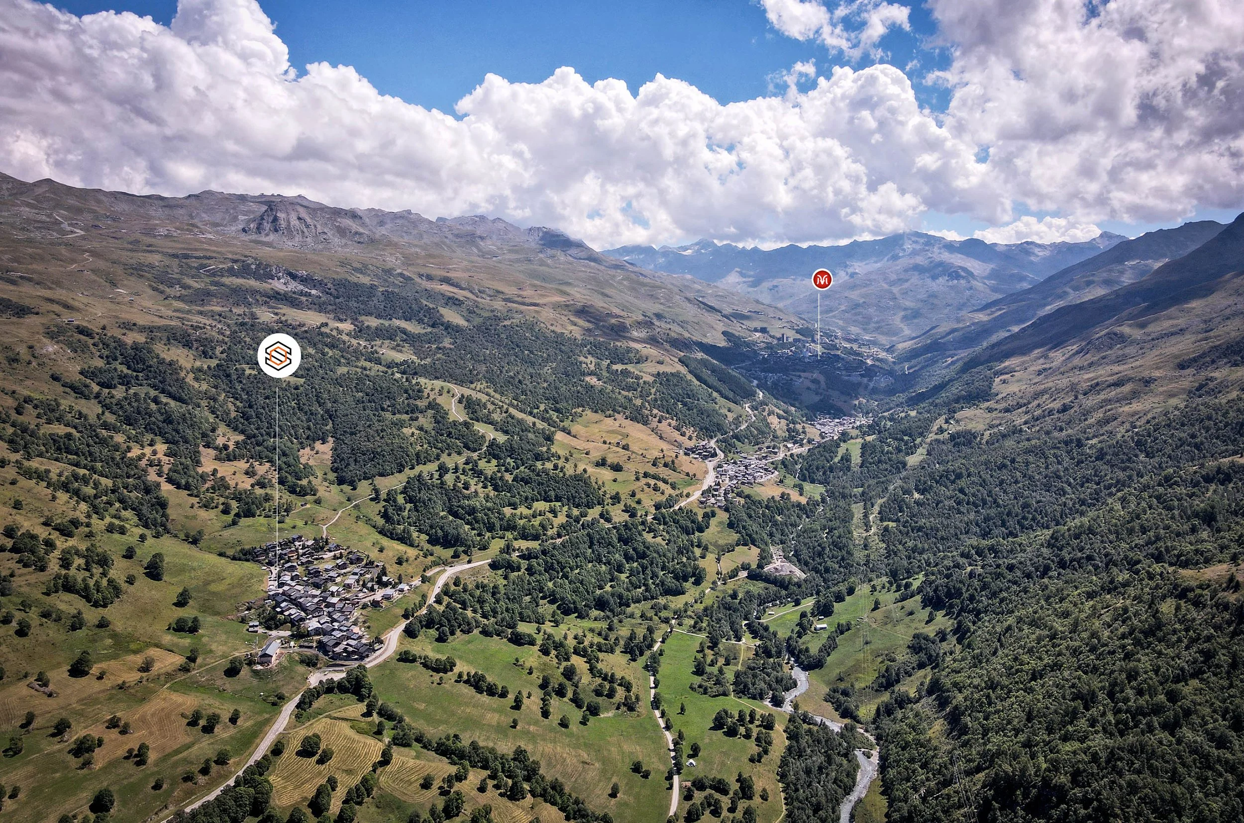 Situation du chalet à vendre dans la vallée des Belleville, à proximité de Saint-Martin-de-Belleville et des stations des 3 Vallées, bien immobilier proposé par HOME SUMMIT.