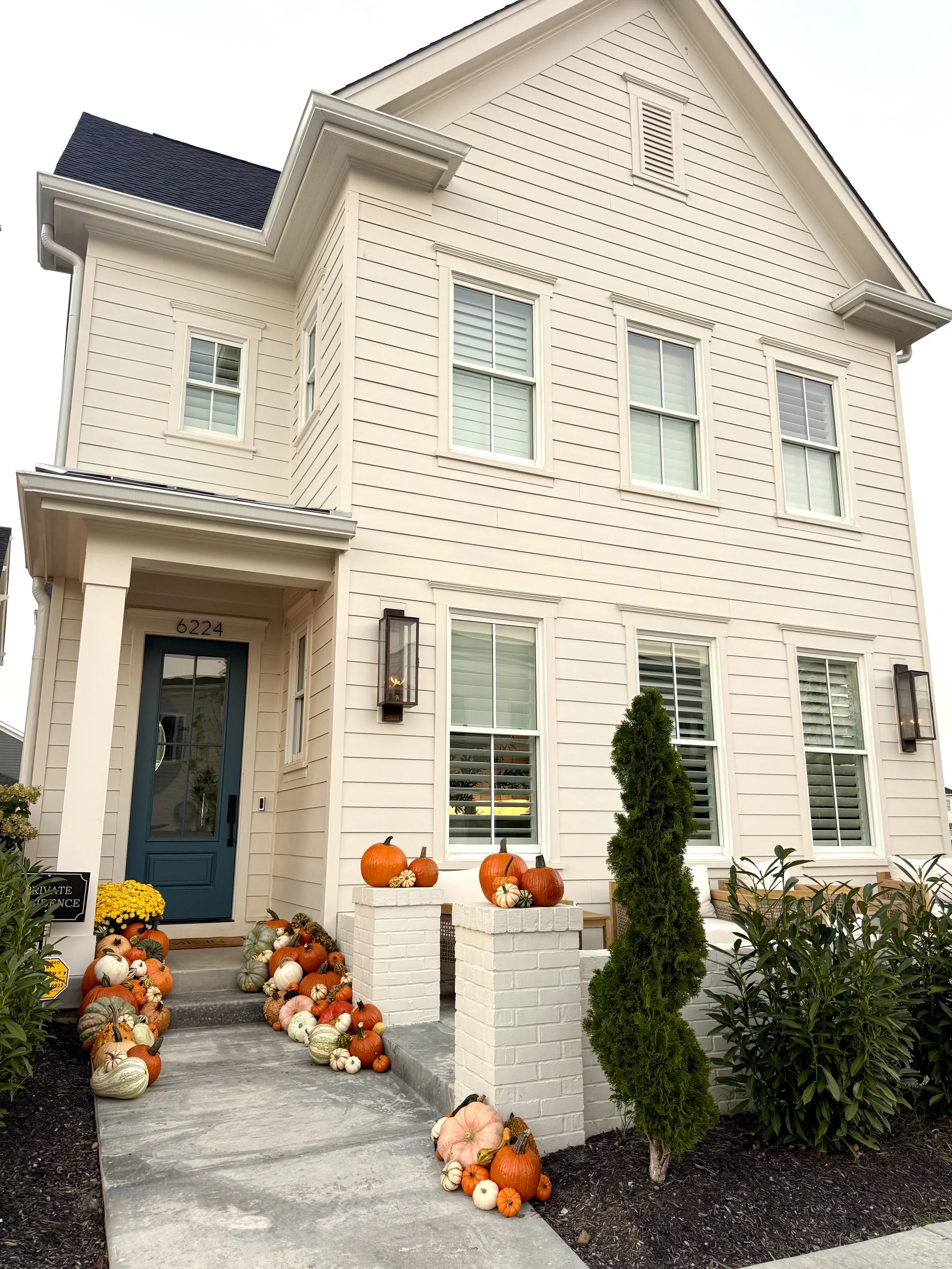 Fall porch decorating Louisville KY