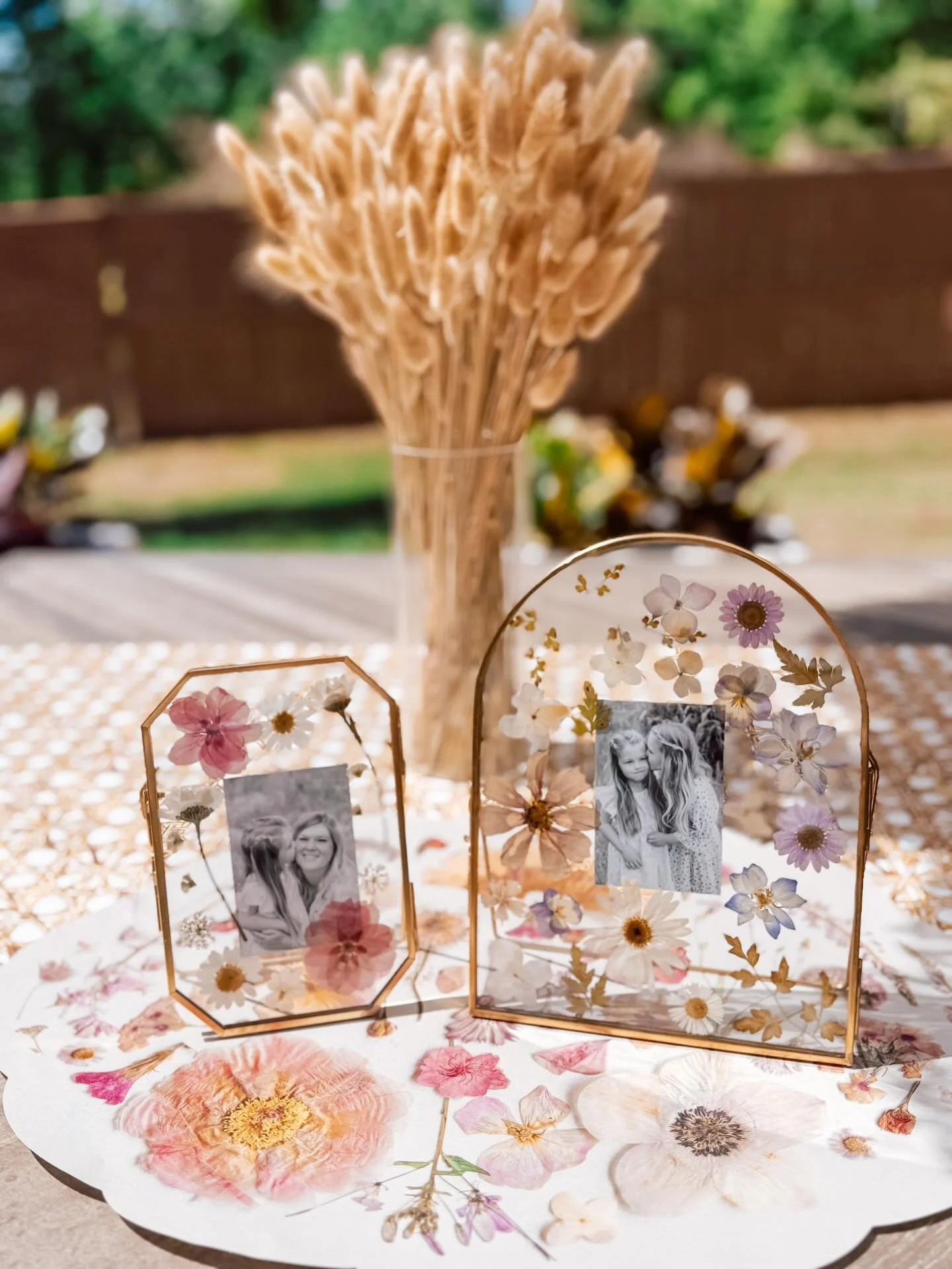Pressed Flower Picture Frame Kits ! $40 per person! Includes all craft supplies, beautiful rattan  print runner and pressed flower placemats! Natural dried flower centerpiece and a favor for each guest! Book now and make the sweetest Mother's Day gif