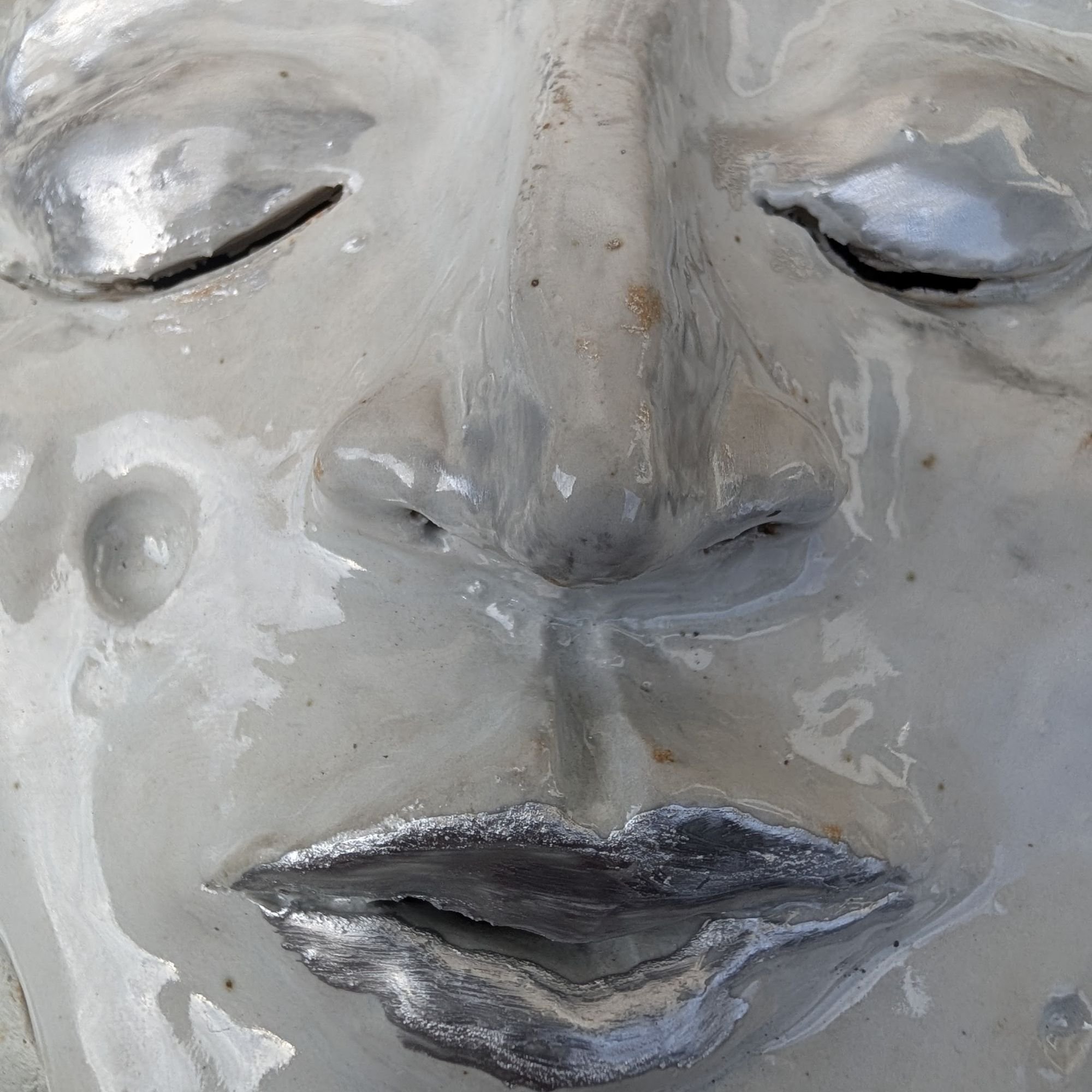 Moon (Reflection), detail of the glazed face
