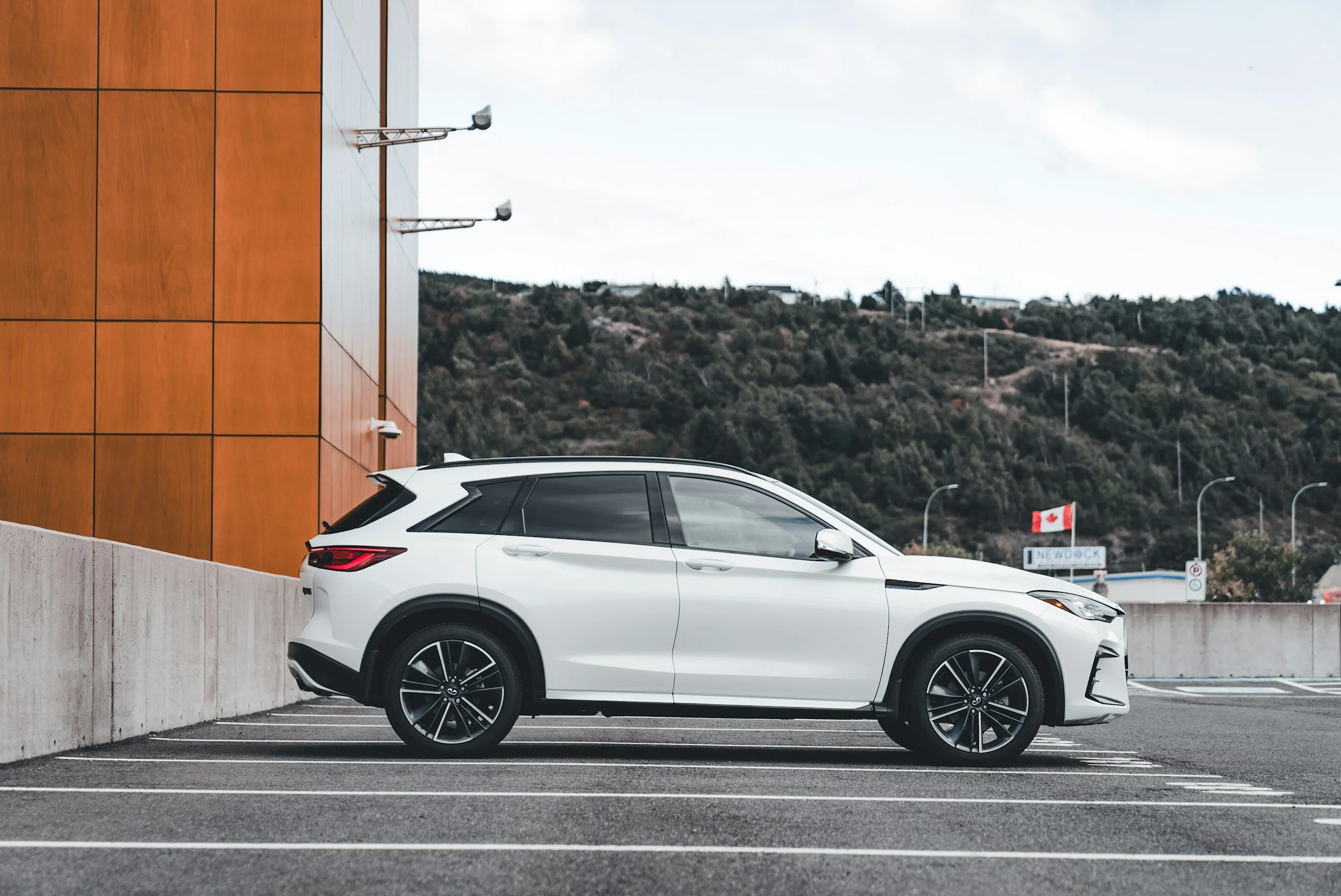 Selecting a Rental Car in Oahu That Fits Both Work and Personal Use