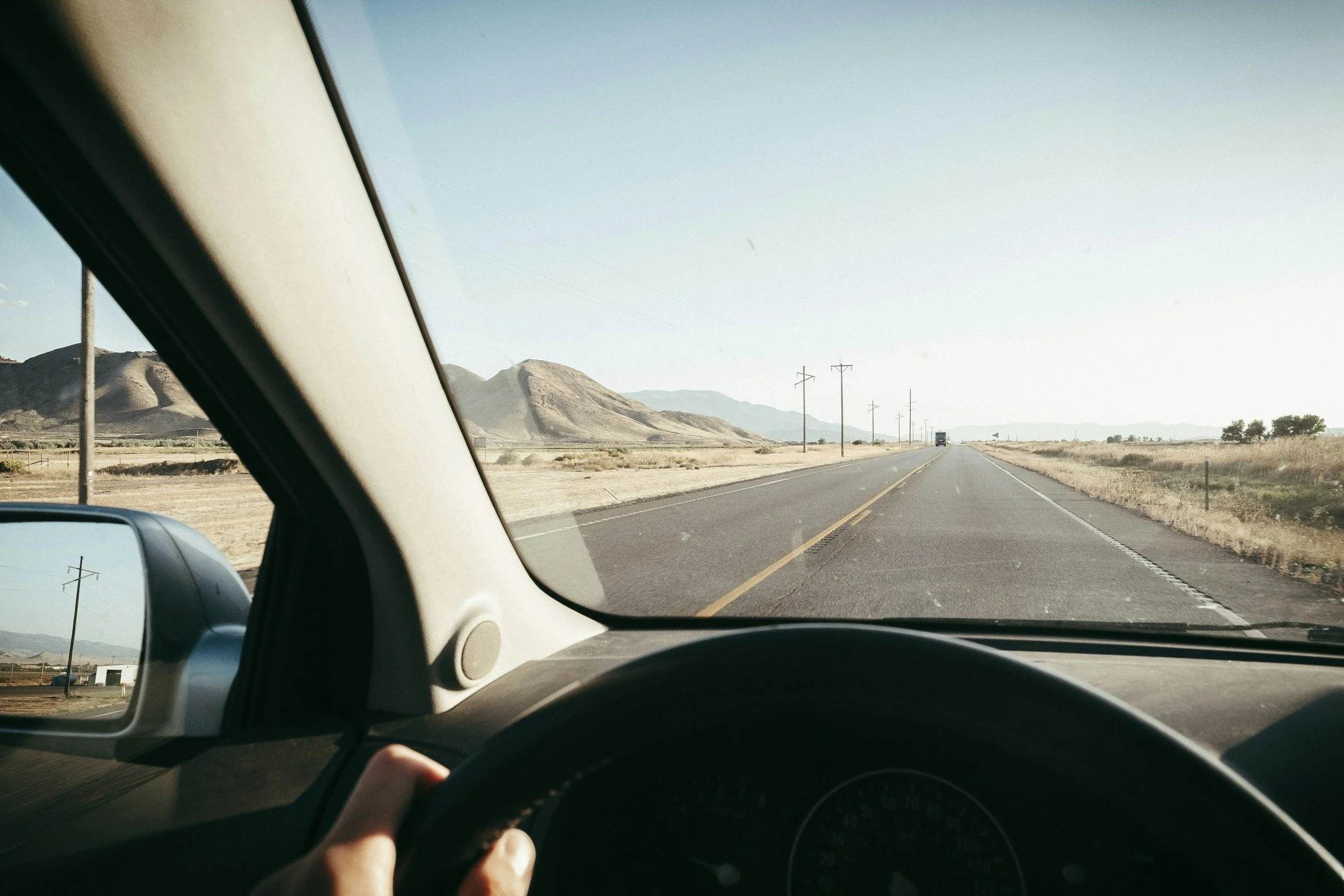 How a Professional Rideshare Rental Helps Drivers Stand Out in Oahu's Competitive Market