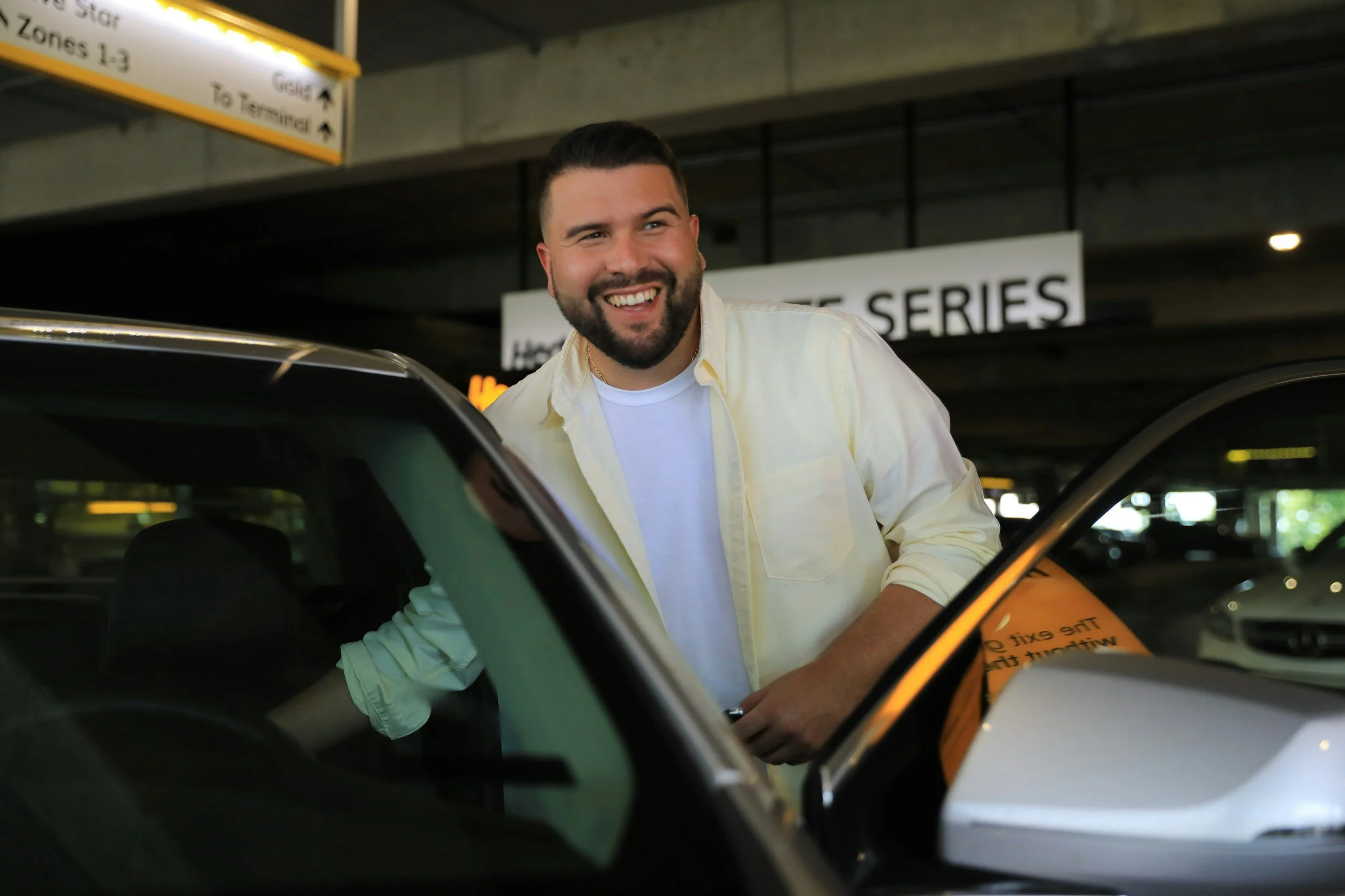 How a Well-Maintained Rideshare Rental Builds Passenger Trust and Repeat Business in Oahu