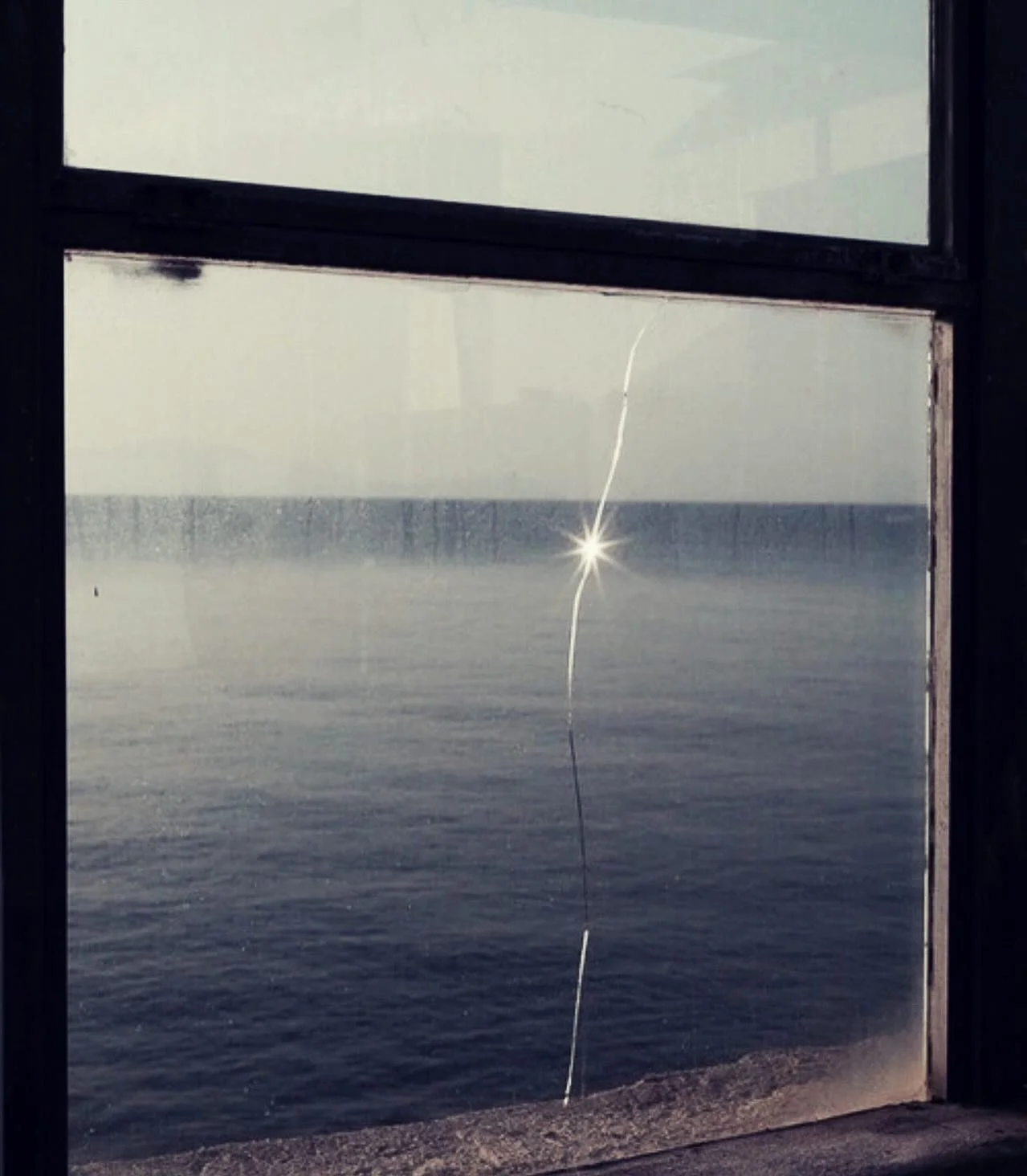 &ldquo;Moments vanish, but they leave a trace. Scenic Route is about catching that trace.&rdquo;
#EphemeralBeauty #ScenicRoute #SlowStyle #MenswearCommunity