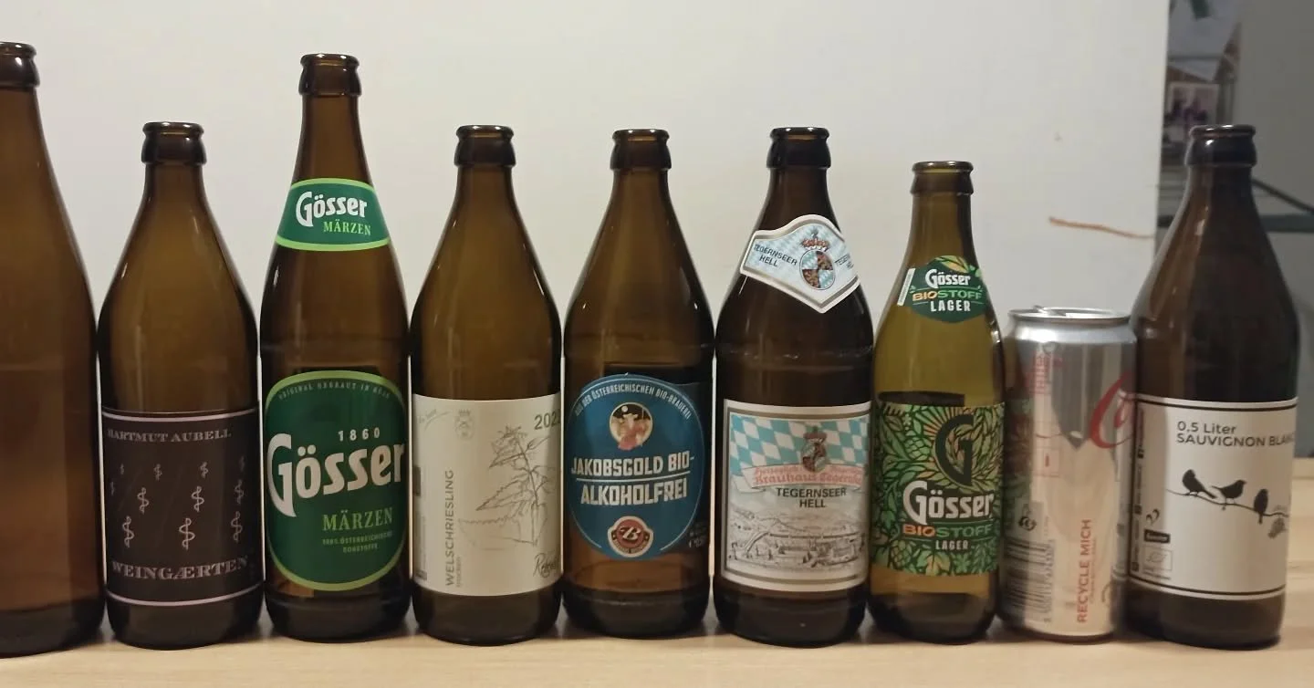 Wow!!! Was heutzutage nicht schon alles Mehrweg und Pfand ist. Und wir sind voll dabei. Und es wird immer beliebter.

Wichtig. Happy. Harti 

Ab zum Leergut Automaten.

#pfandflaschen #recycling #pfand #nachhaltig #pfandsammeln