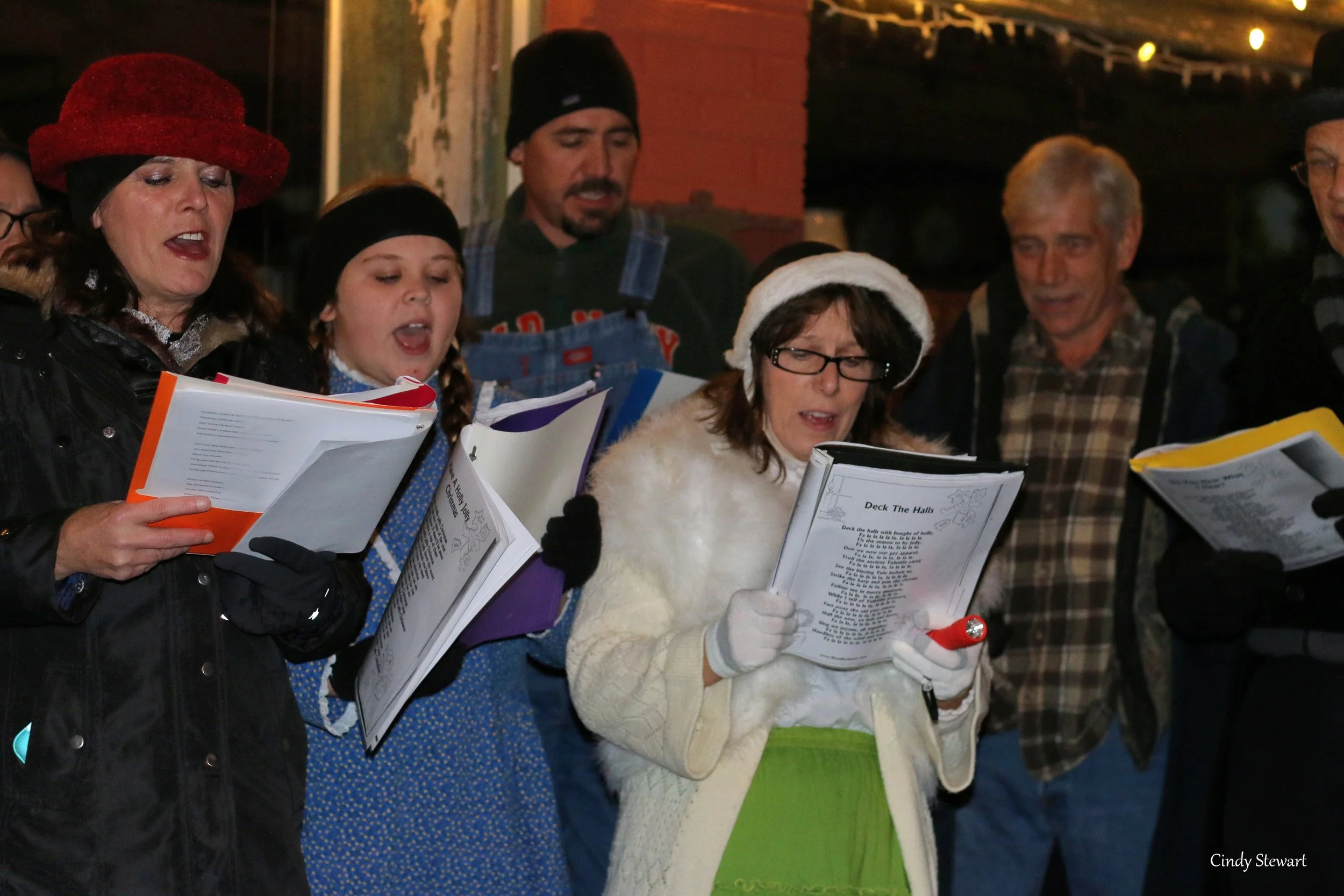 carolers.jpg