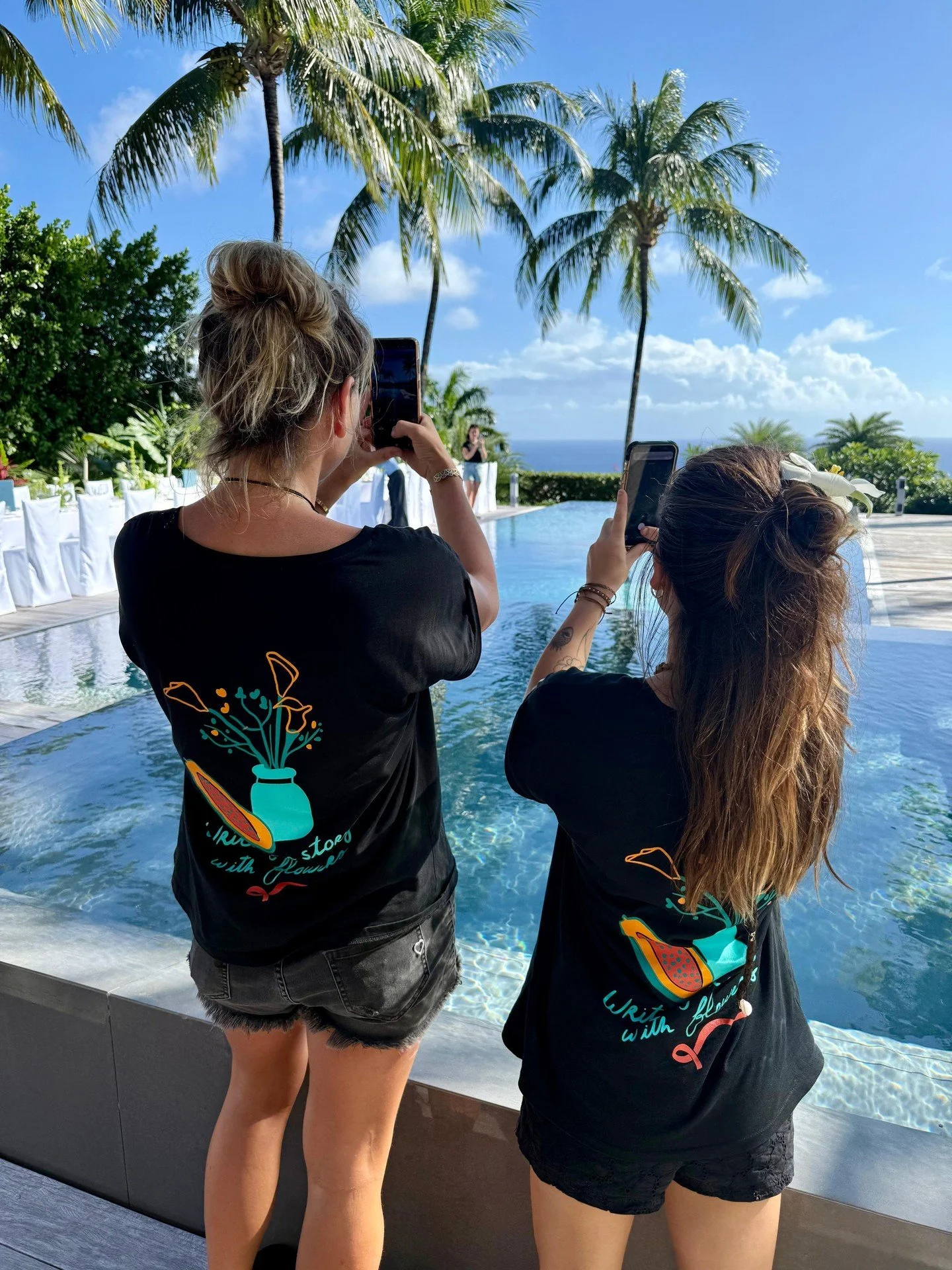 When the decor is finally in place, our collaborators can&rsquo;t help but stop and take a few photos.
And honestly, we get it.
ㅤ
After putting so much care, creativity, and energy into every detail, there&rsquo;s a real sense of pride in seeing the 