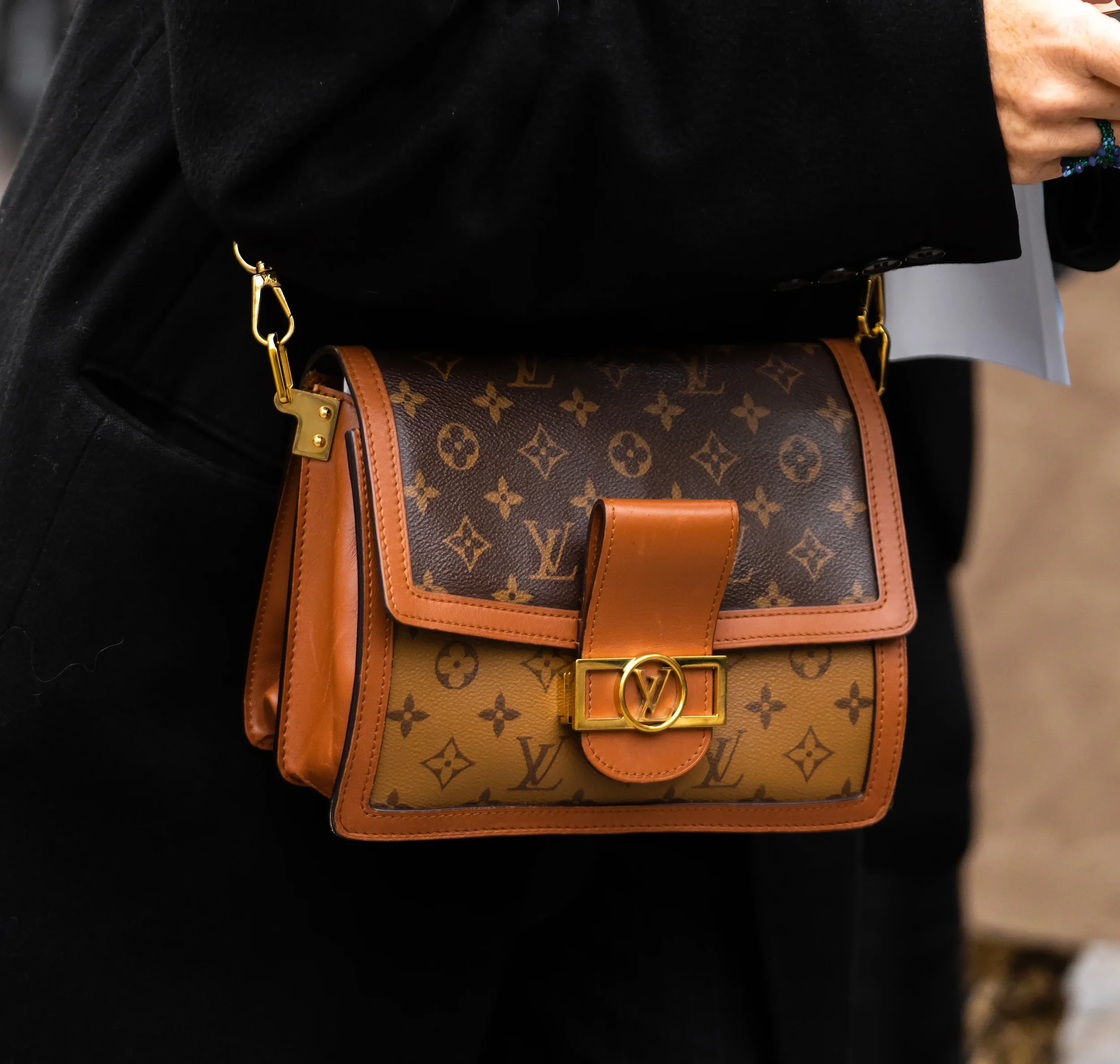 Cambio di stagione: aprile 2026 è il momento migliore per vendere la tua borsa firmata a Milano
