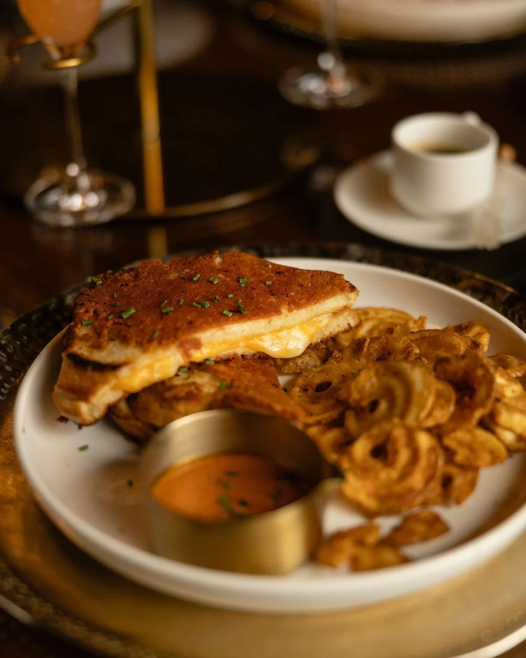 Golden, gooey, and living rent free in our heads. Get your own, or negotiate a bite.

Who&rsquo;s on the other end of your cheese pull? 🥂