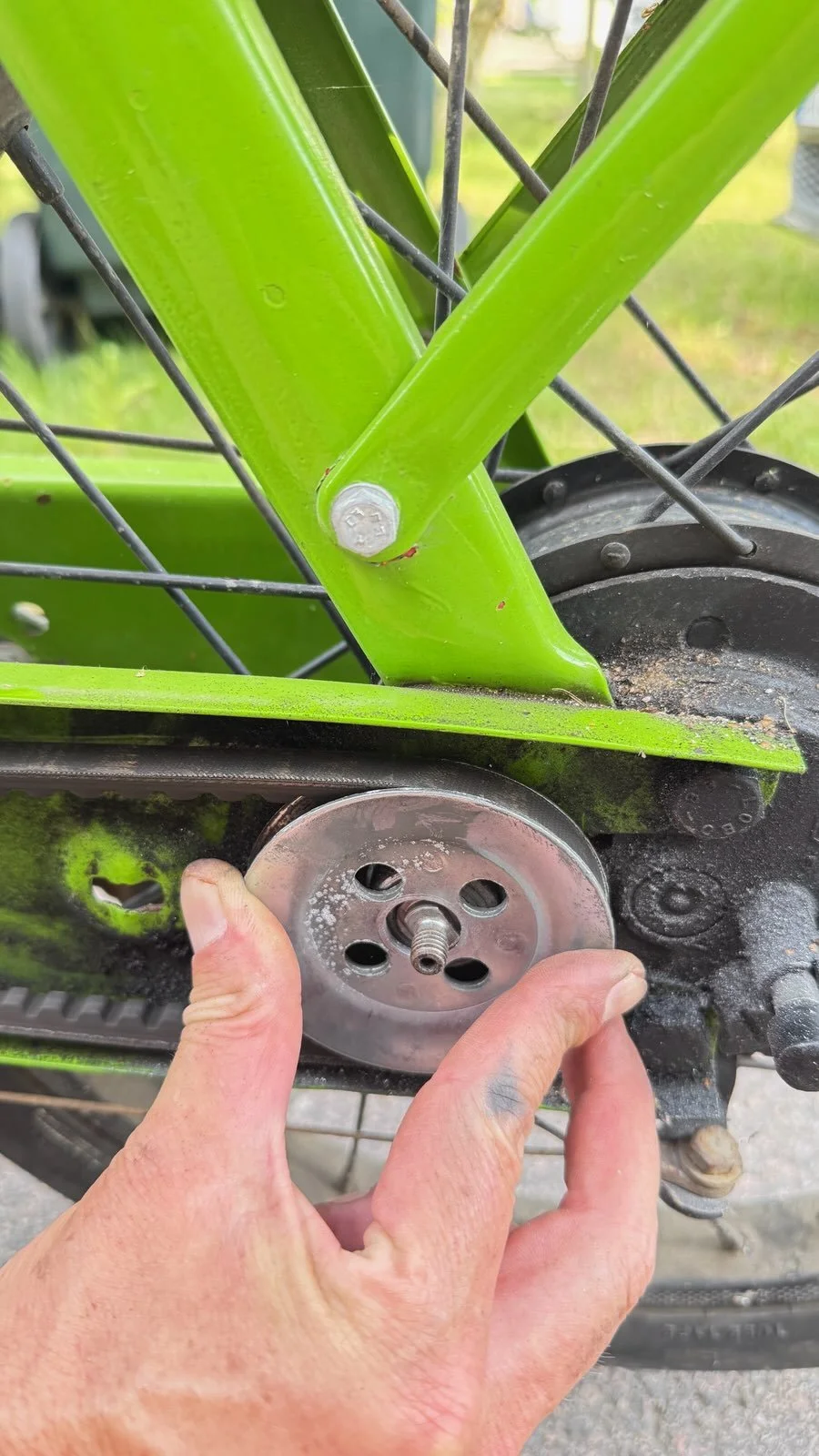 Fig 4. Worn out rear driven pulley that had hopped out of its slot and the shaft had torn away the material on the inside of the key slot